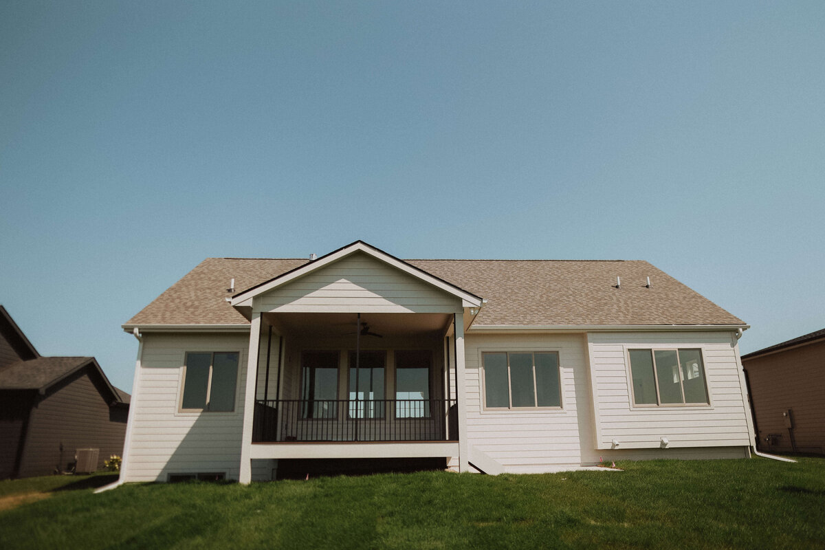 2872-NW-Beechwood-Central-Iowa-Custom-Home-JRL-Builders- (98)