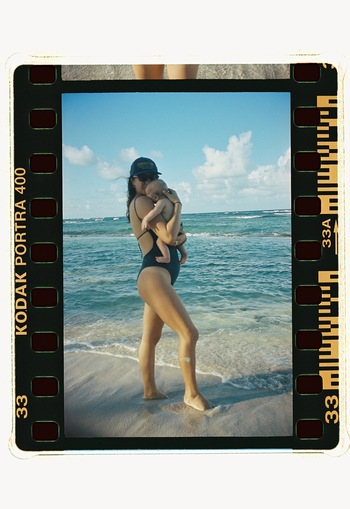 MeredithZ000557-R1-E032