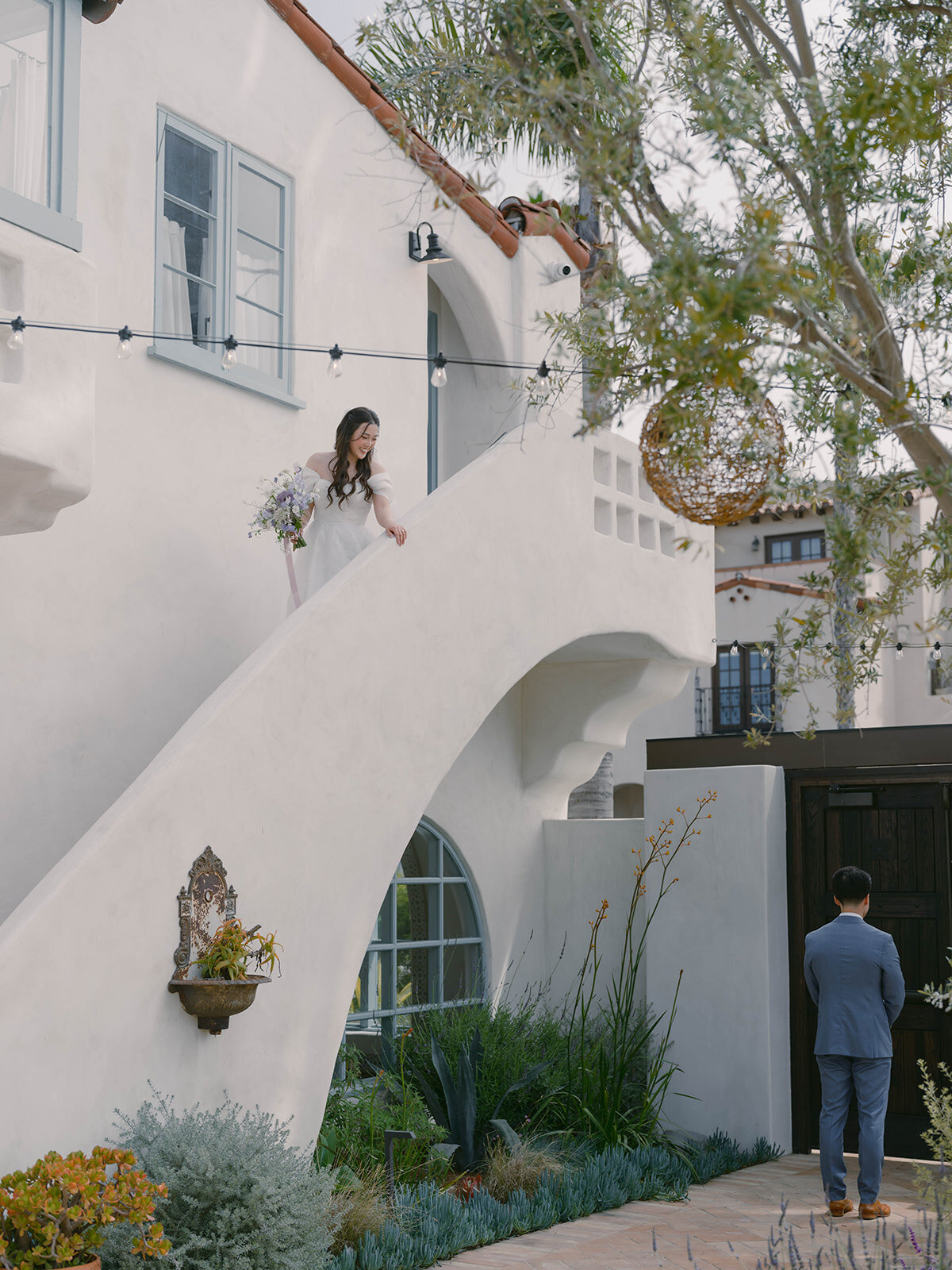 pretty-palm-leaf-event-co-susand-and-david-wedding-at-agape-1928-2