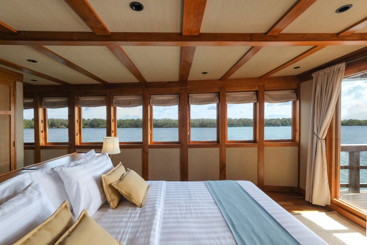 Celestia Luxury Yacht Charter Indonesia Owners Cabin