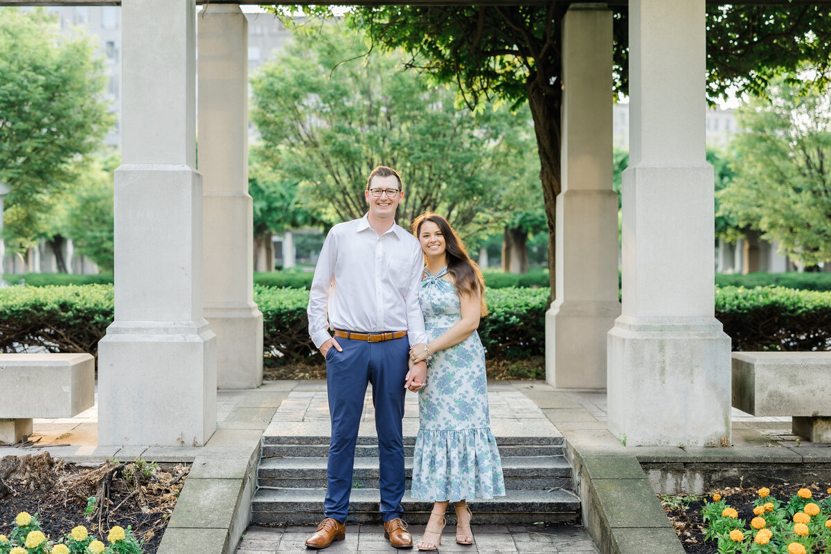 kasia-sickau-photography-cincinnati-wedding-photographer-liz-andrew-engagement-session-over-the-rhine108