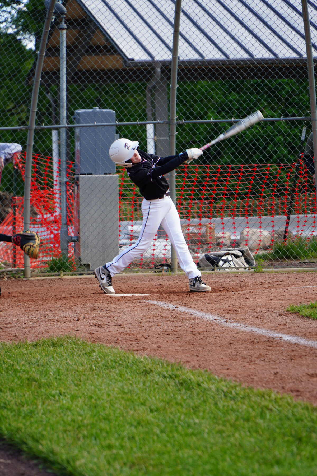 MARK_D_HITTING_DSC00470