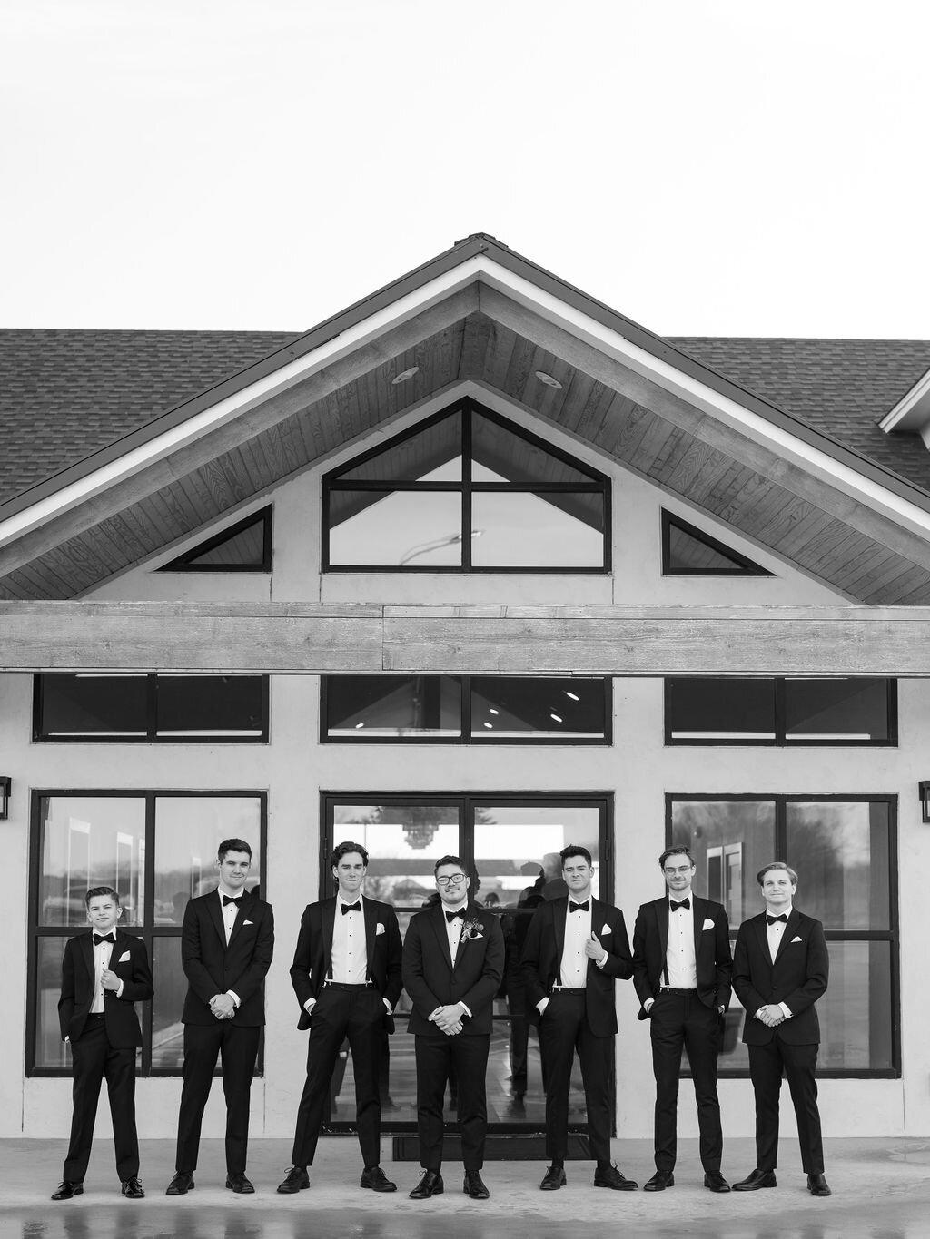 5.Groomsmen-Chelsea&Aaron-AlisonBrookePhotography-21