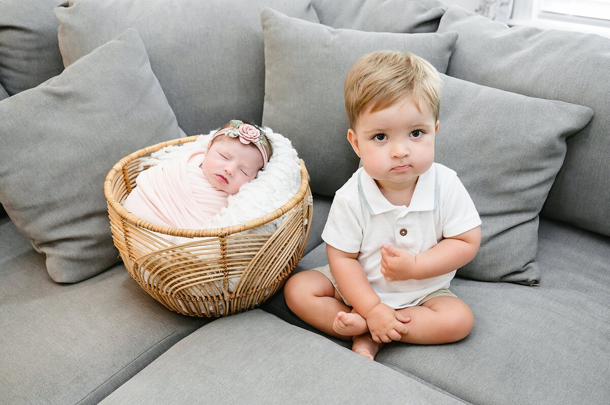 Lifestyle Newborn Photographer Pittsburgh-23