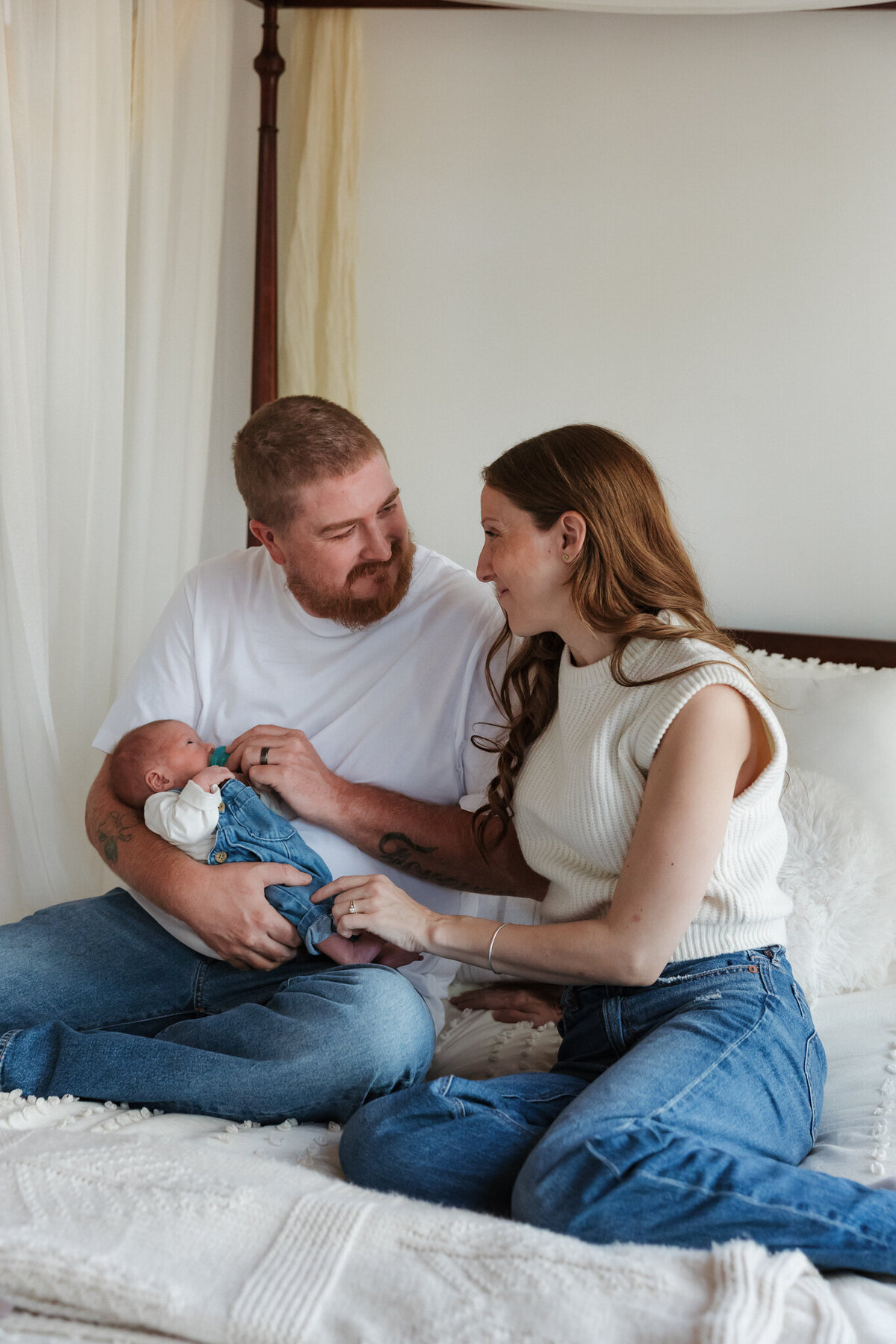 Vermont Home Newborn Photographer | Sincerely Liz Photography Documentary Wedding, Engagement, Elopement, Maternity and Newborn Photographer in New England 
