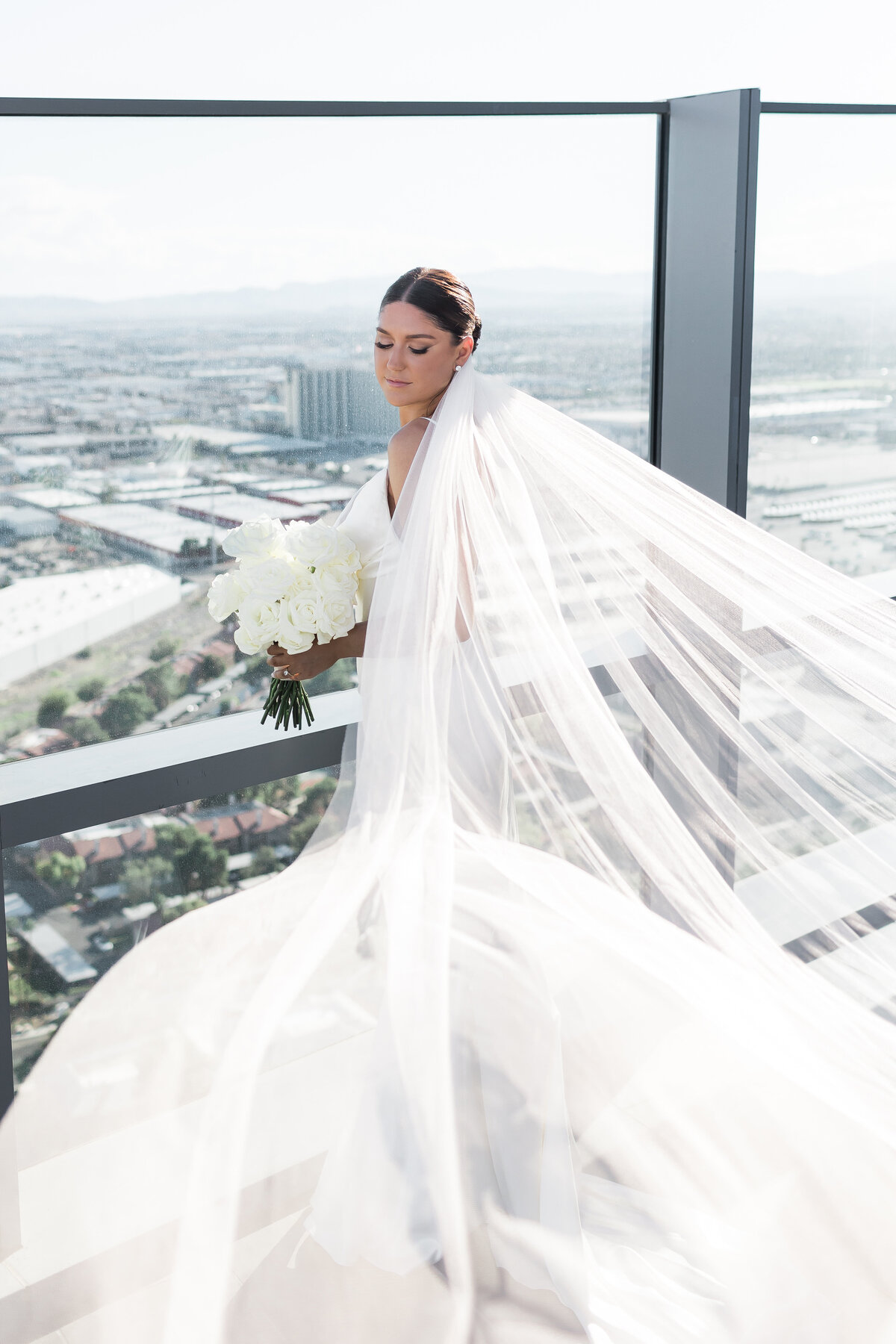 Luxe Black and White Wedding at Palms Casino Resort in Las Vegas - 25