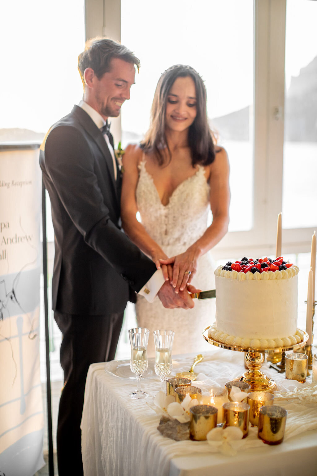 contemporary black and white wedding on kalimnos island (2)