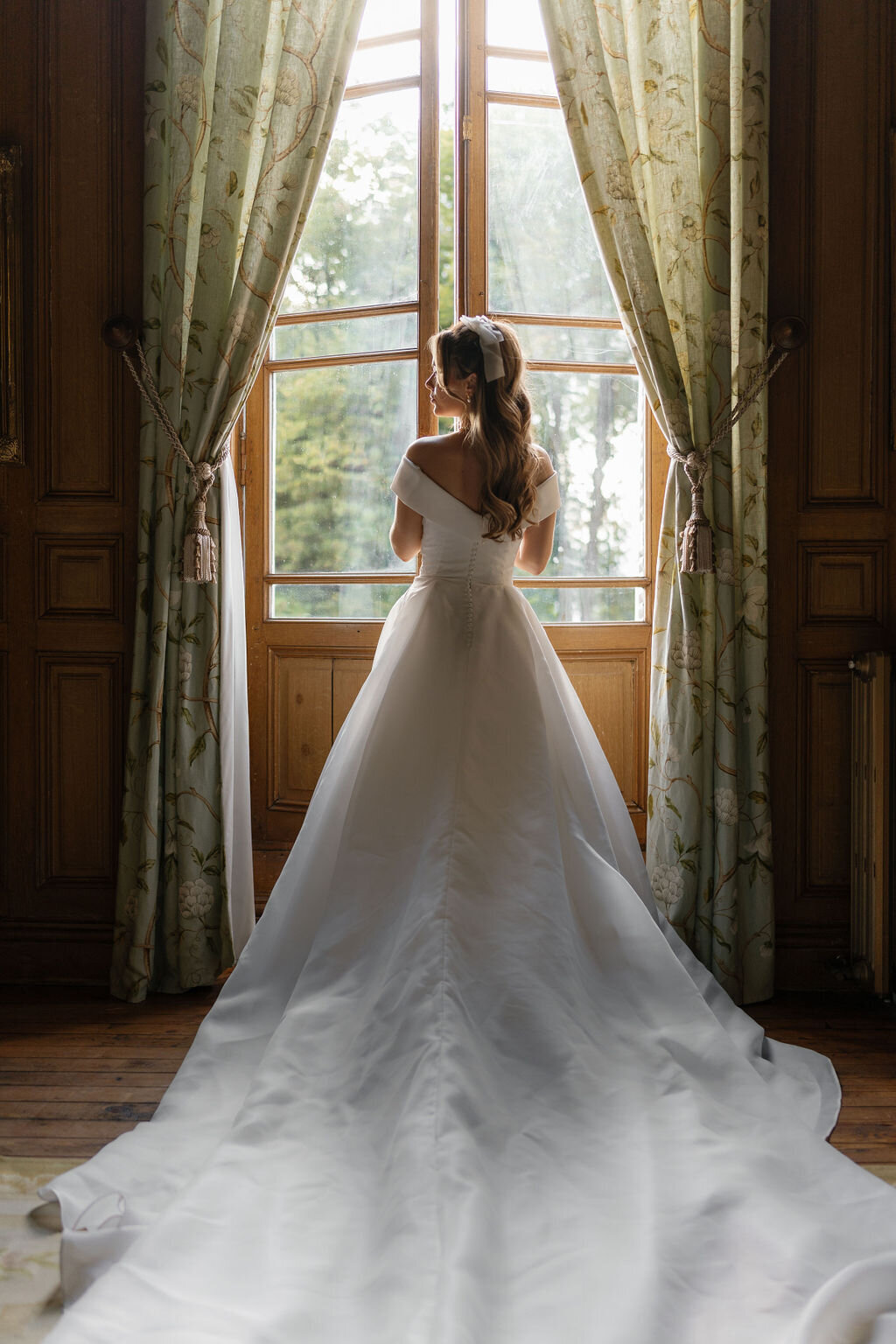 bride-window-chateau