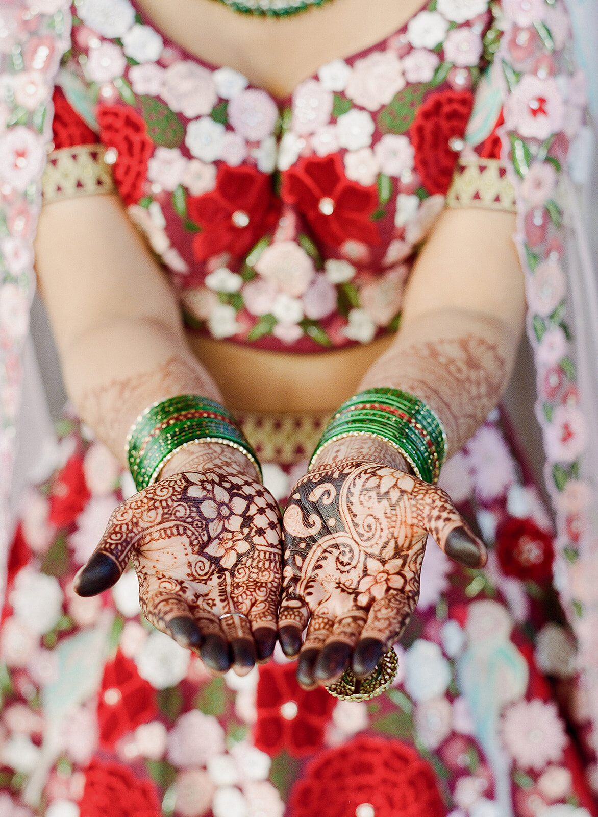 Kate-Murtaugh-Events-Providence-Rhode-Island-Indian-henna-bride