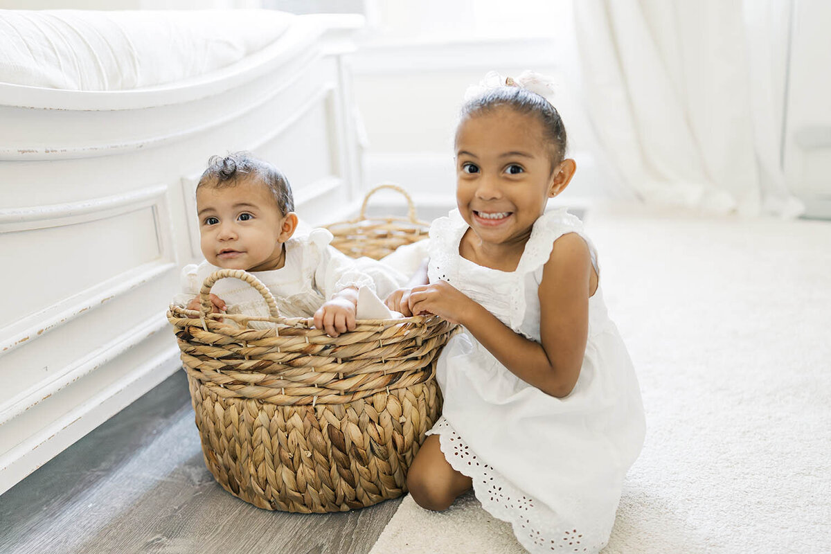 six-months-milestone-photo-session-connecticut-10