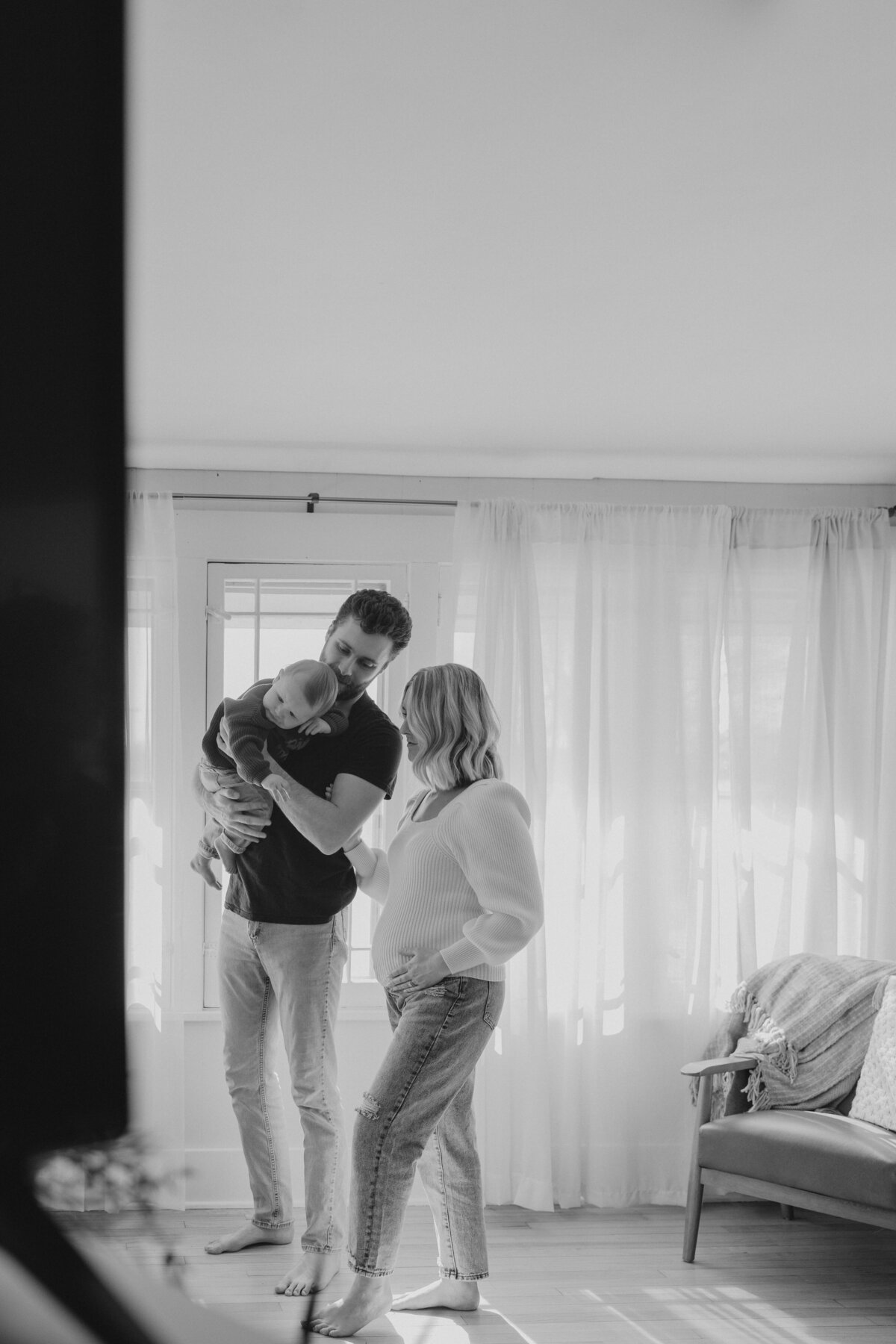pregnancy-announcement-lifestyle-session-41