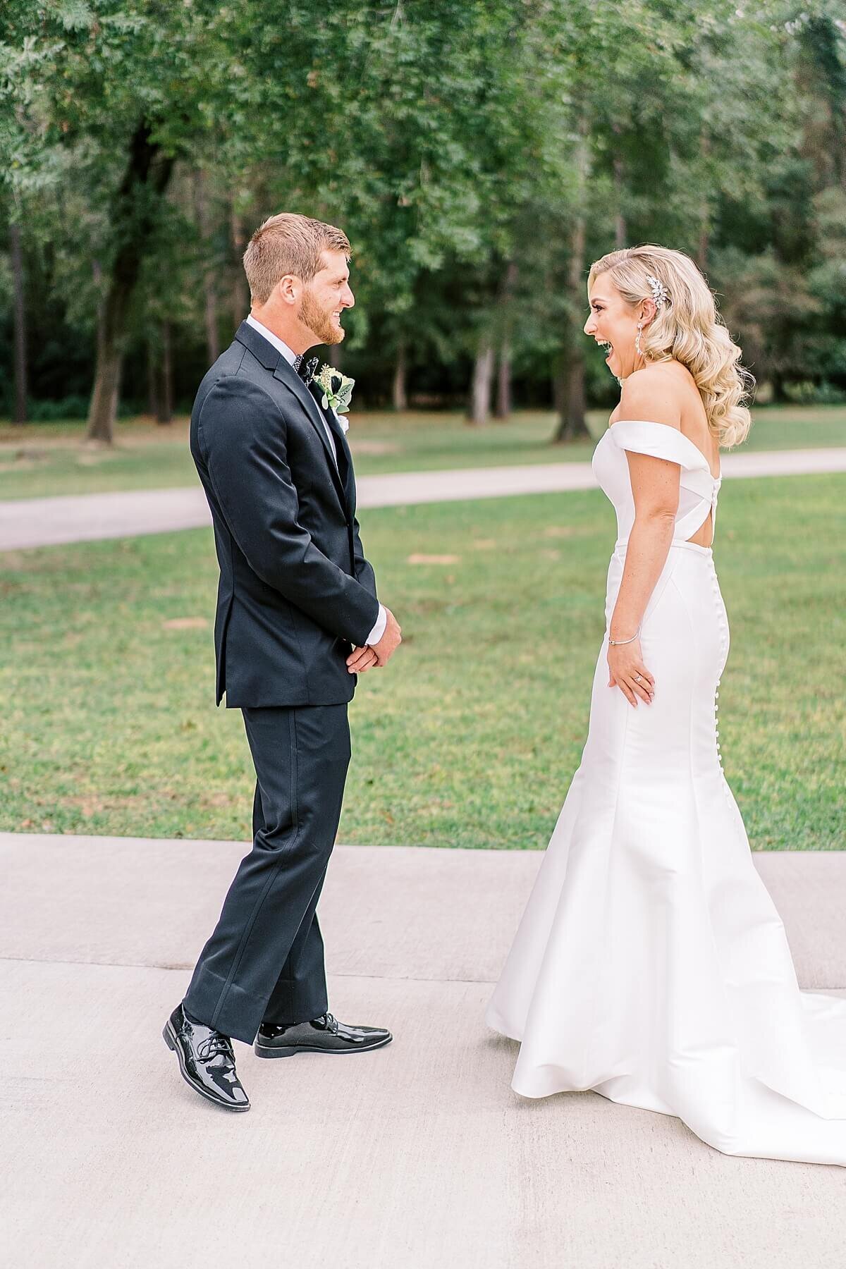 First Look at Black Tie Wedding at the Annex photographed by Alicia Yarrish Photography
