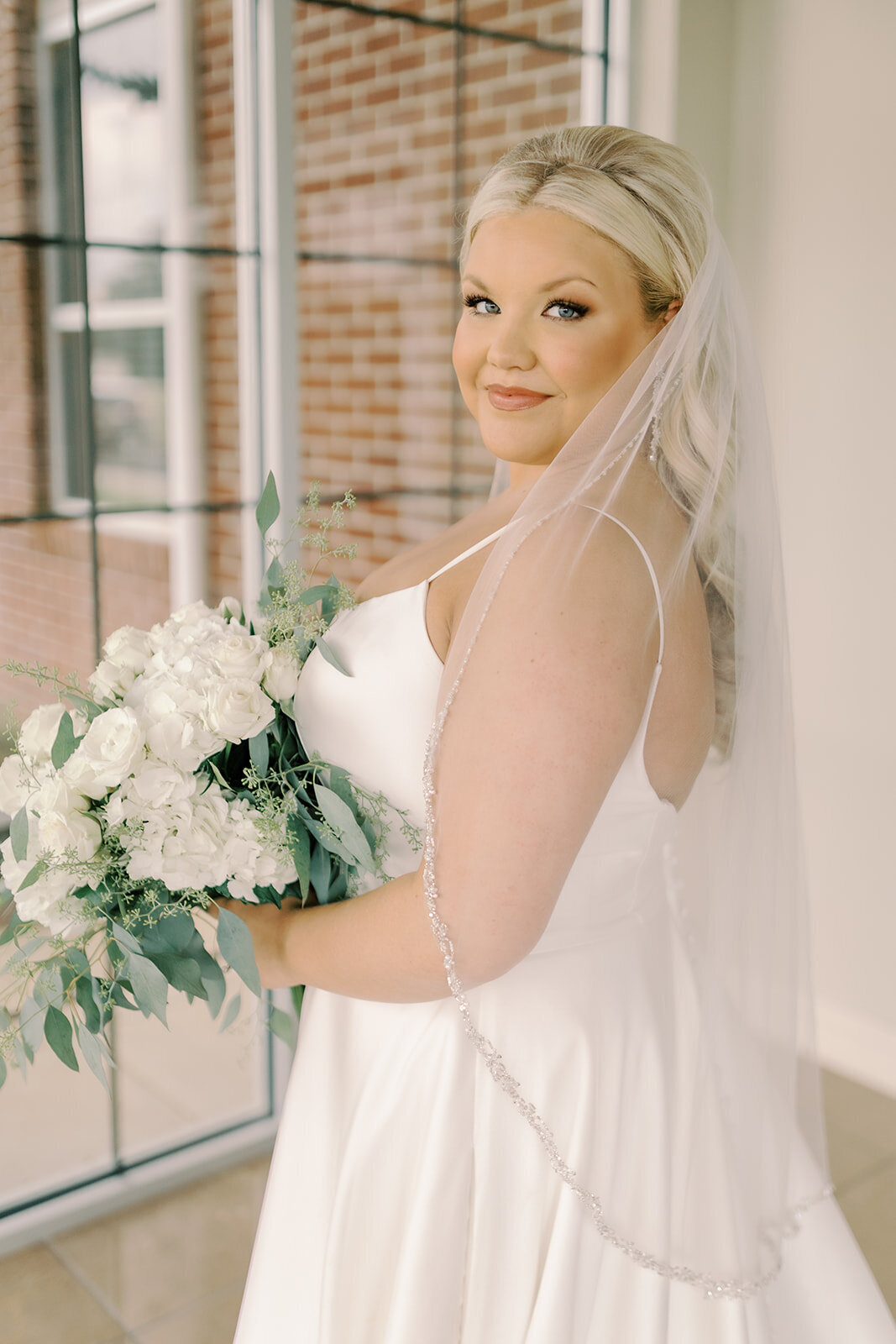 Shea-Gibson-Mississippi-Photographer-aimee bridal_-3