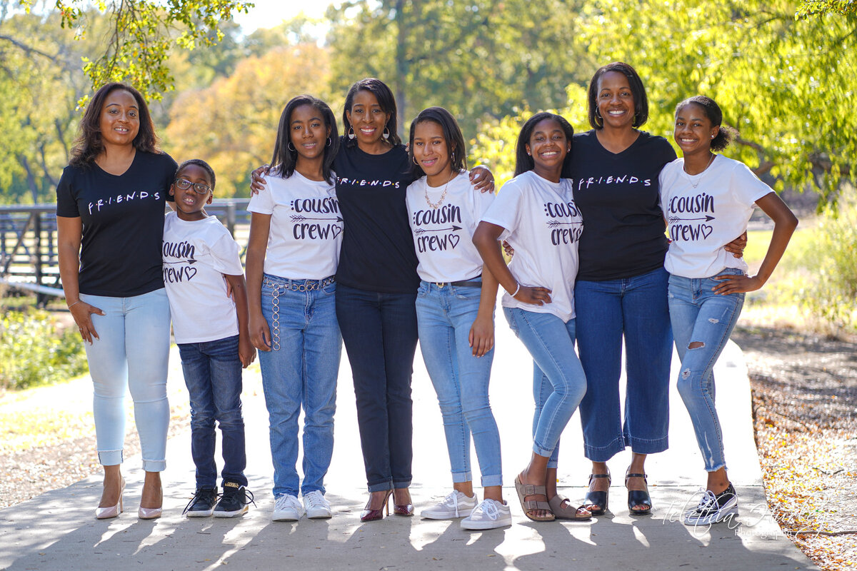 MCCORD PARK FAMILY PHOTO SESSION-1