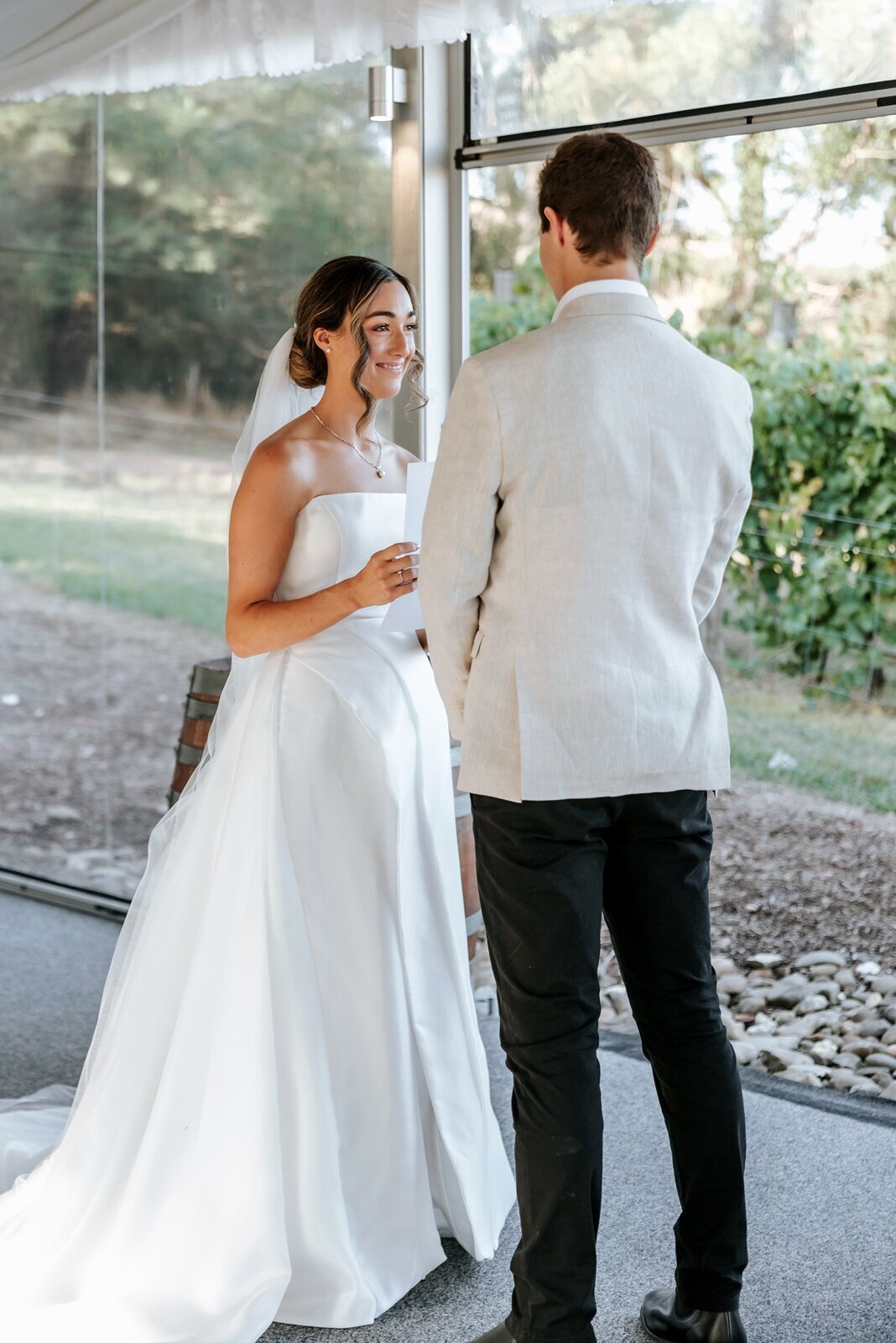 Elope-micro-wedding-elopement-yarravalley-melbourne-Balgownie-Estate4