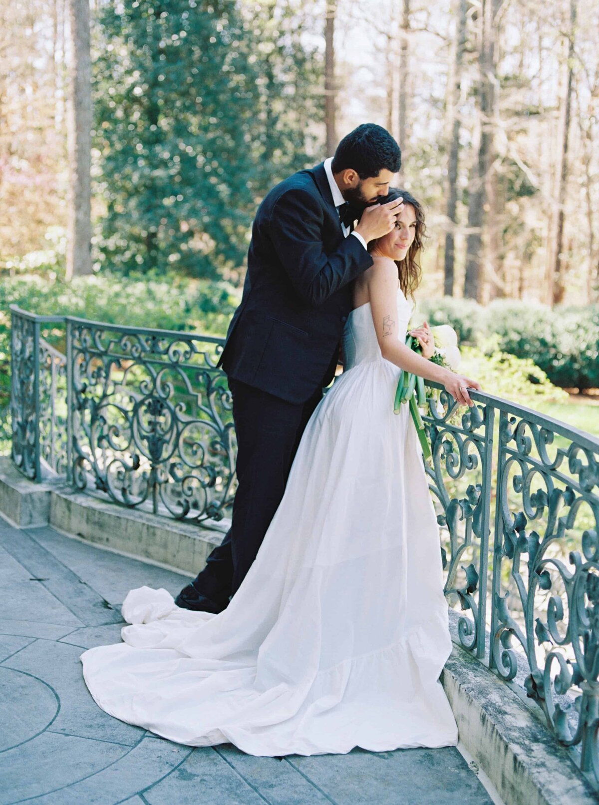 SwanHouse_Elopement-10-6