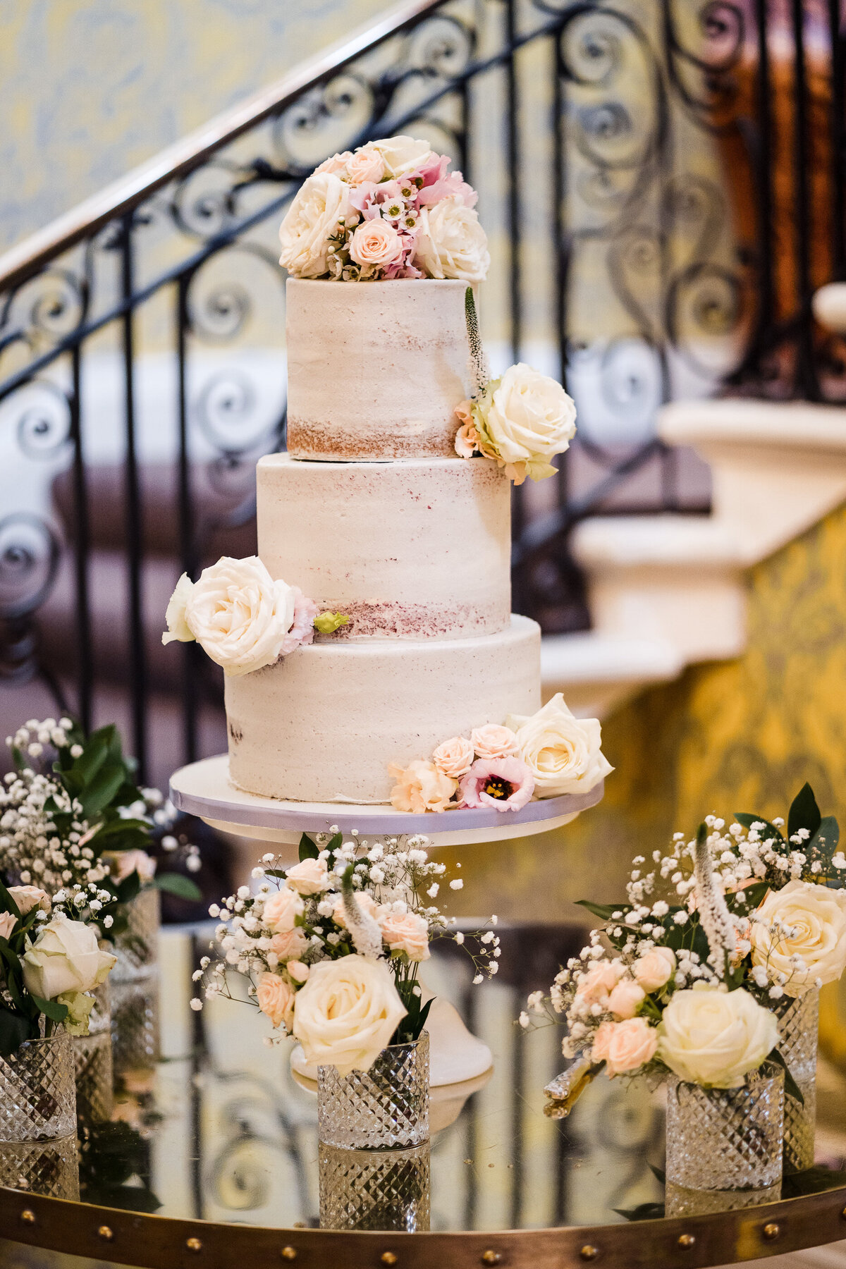 hedsor-house-italian-theme-wedding-photography-61