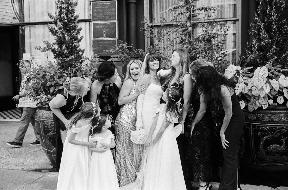 hotel-chelsea-wedding-madeleine-elliott-087