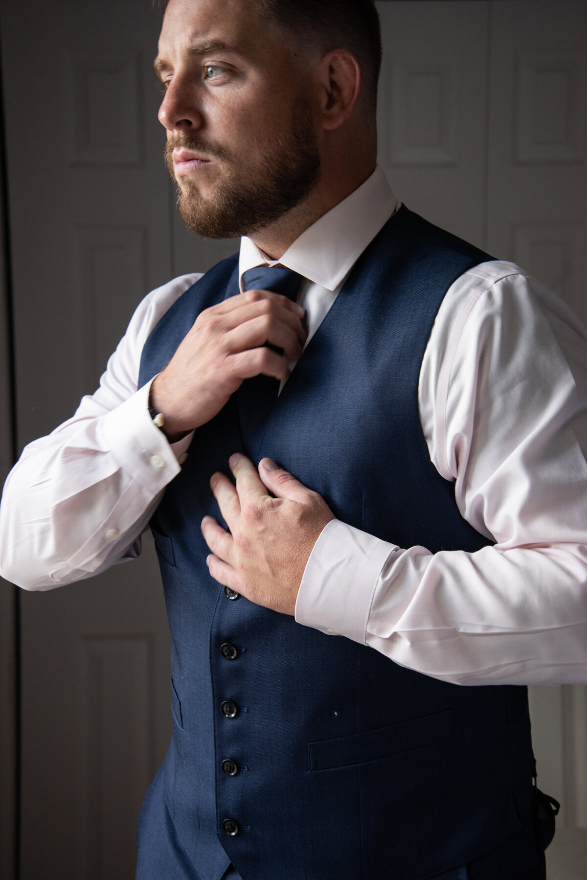 groom_navy_blue