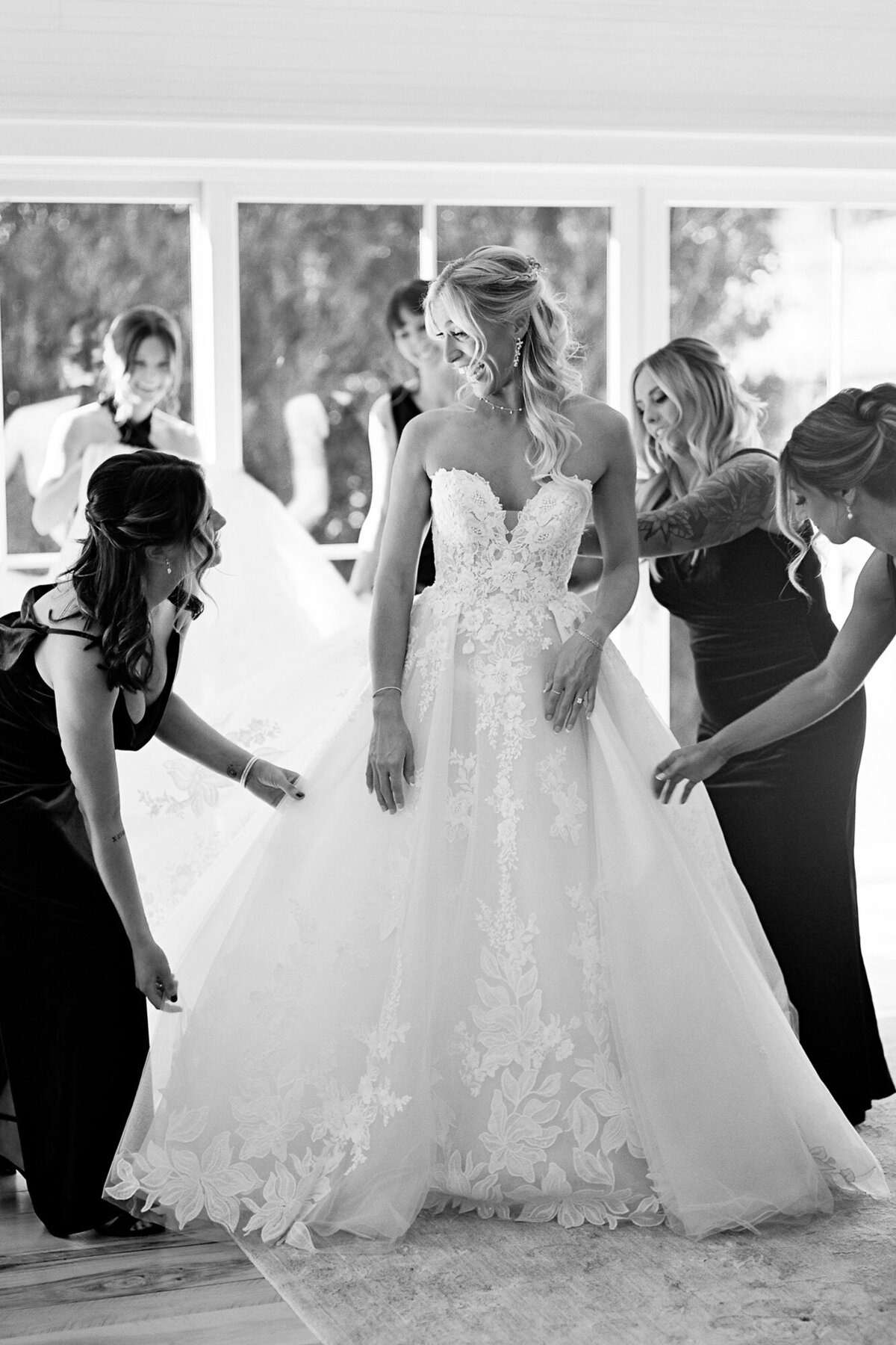 Private Estate Wedding Photographer - Hunter and Sarah Photography-25