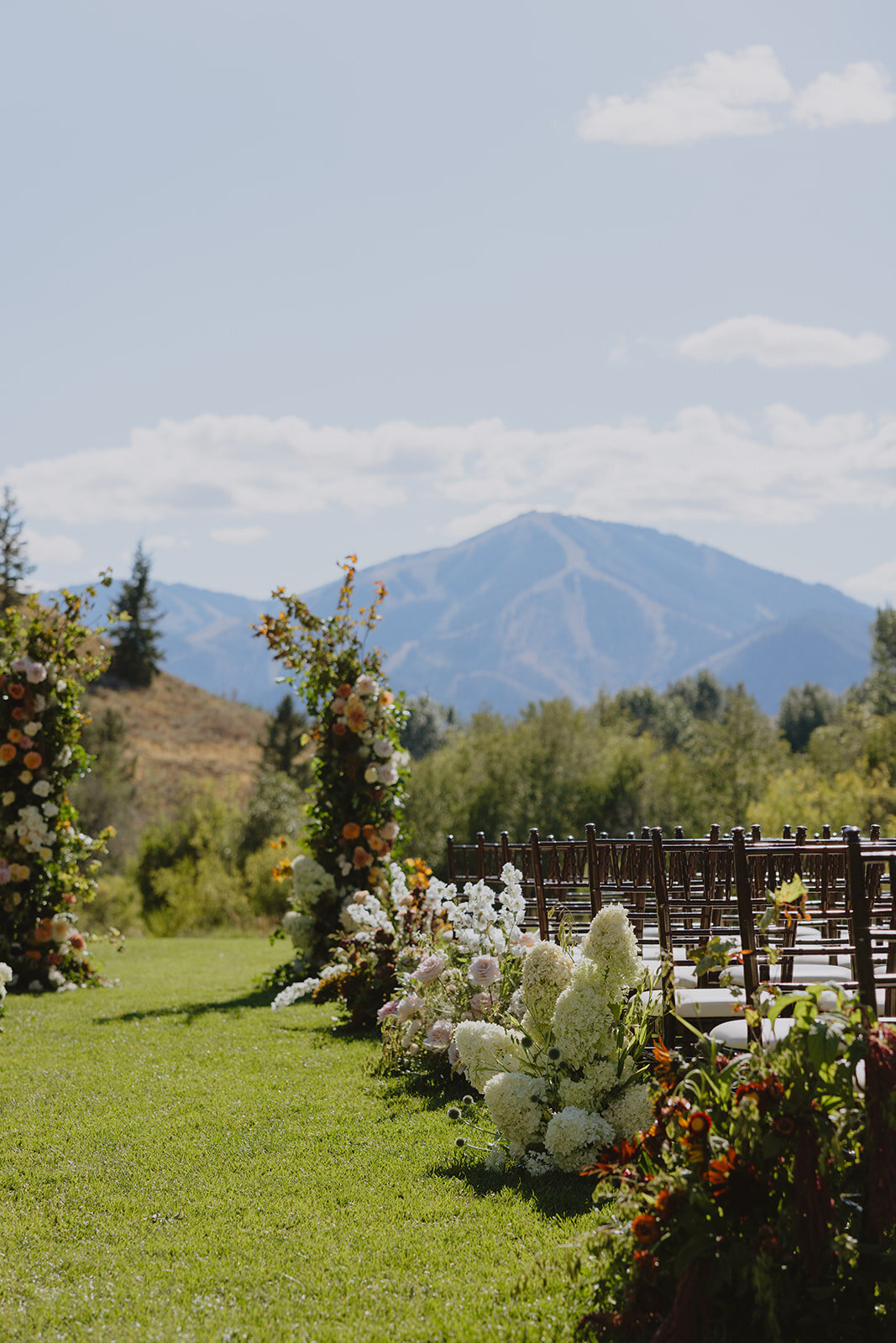 trail-creek-cabin-end-of-summer-wedding-kelly-jackson-details-32