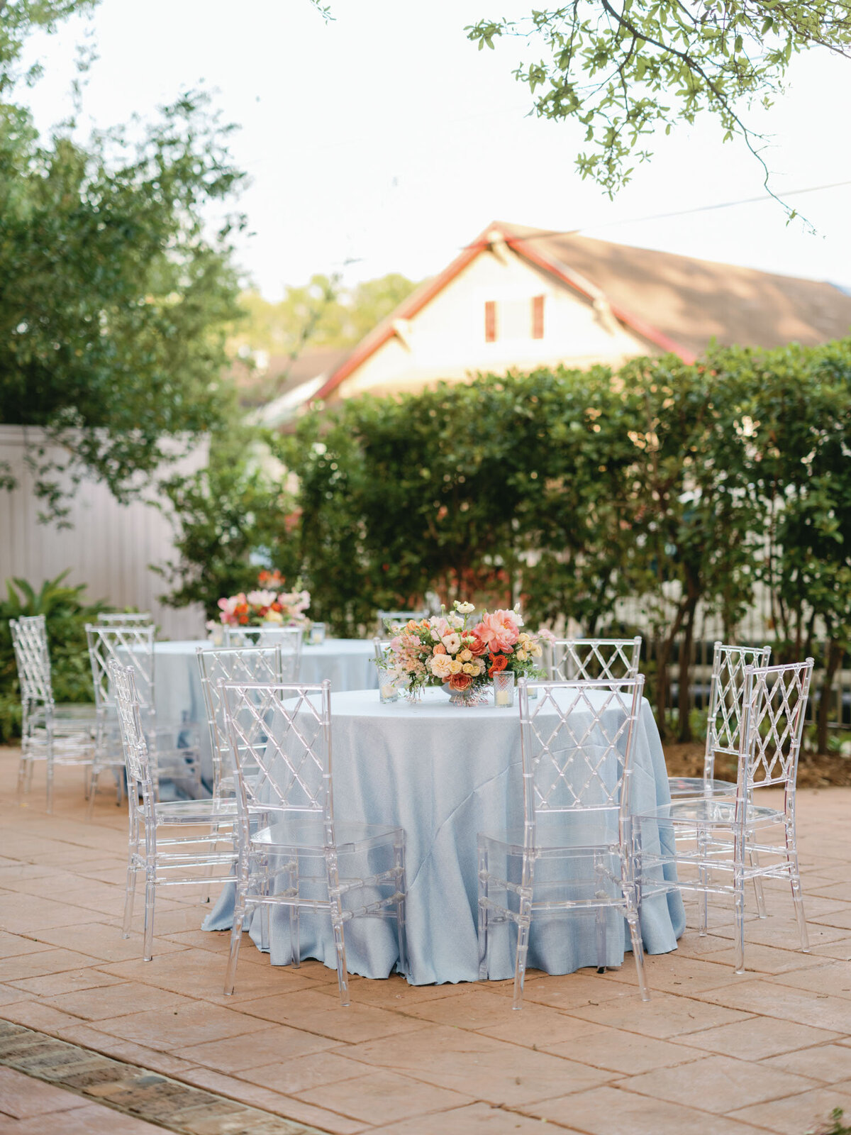 Stephanie and Jacob's colorful Derbes Mansion Wedding