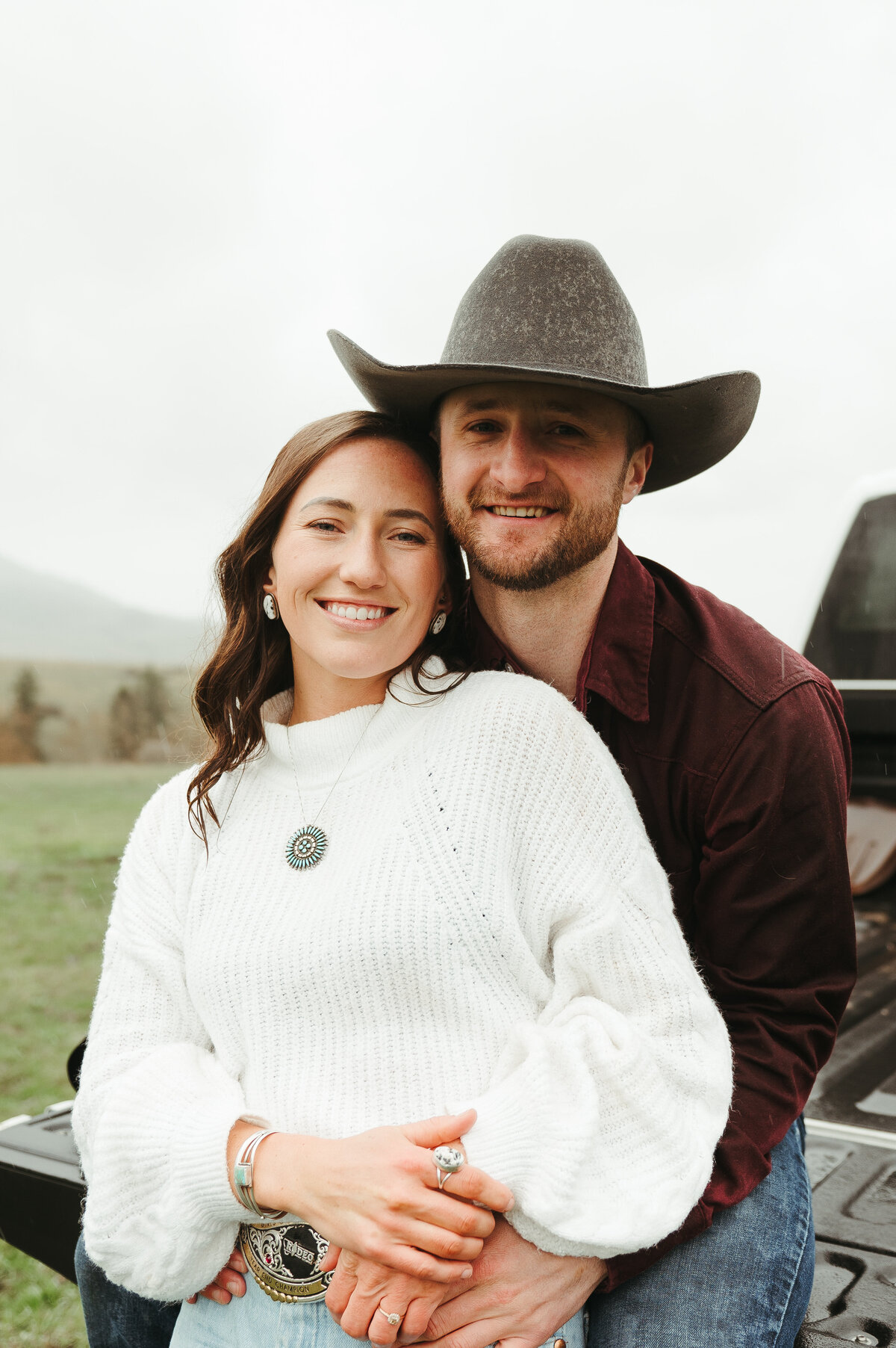 presley-gray-photo-montana-western-style-engagement-4069