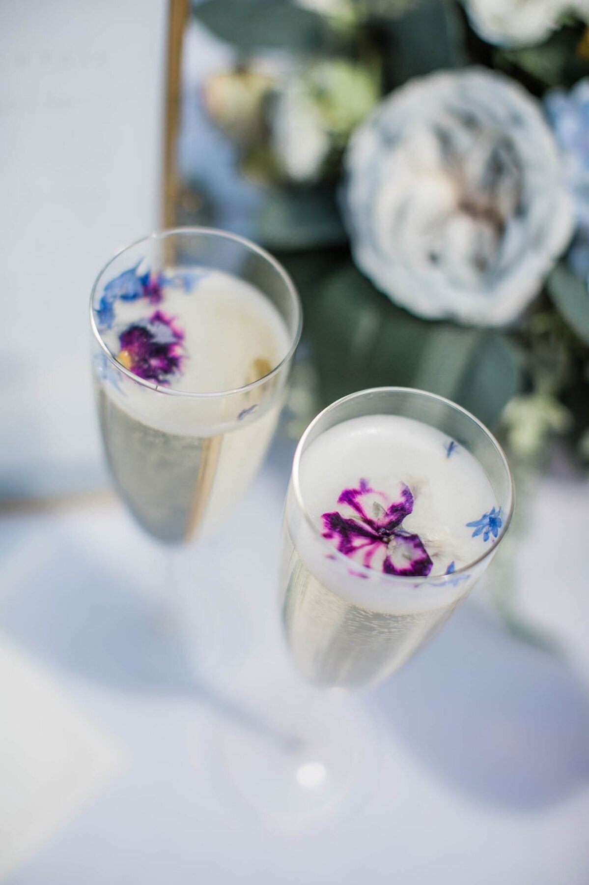 spring-wedding-cocktail