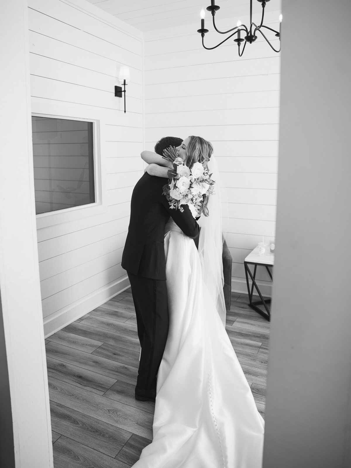 katie-dickey-photo-holubec-thefarmhouse-35