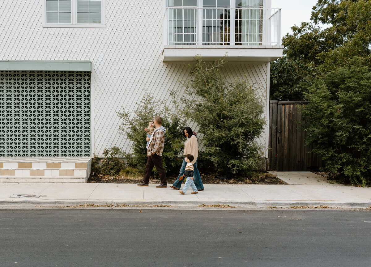 Austin-Lifestyle-Photographer-SweetFall24-24