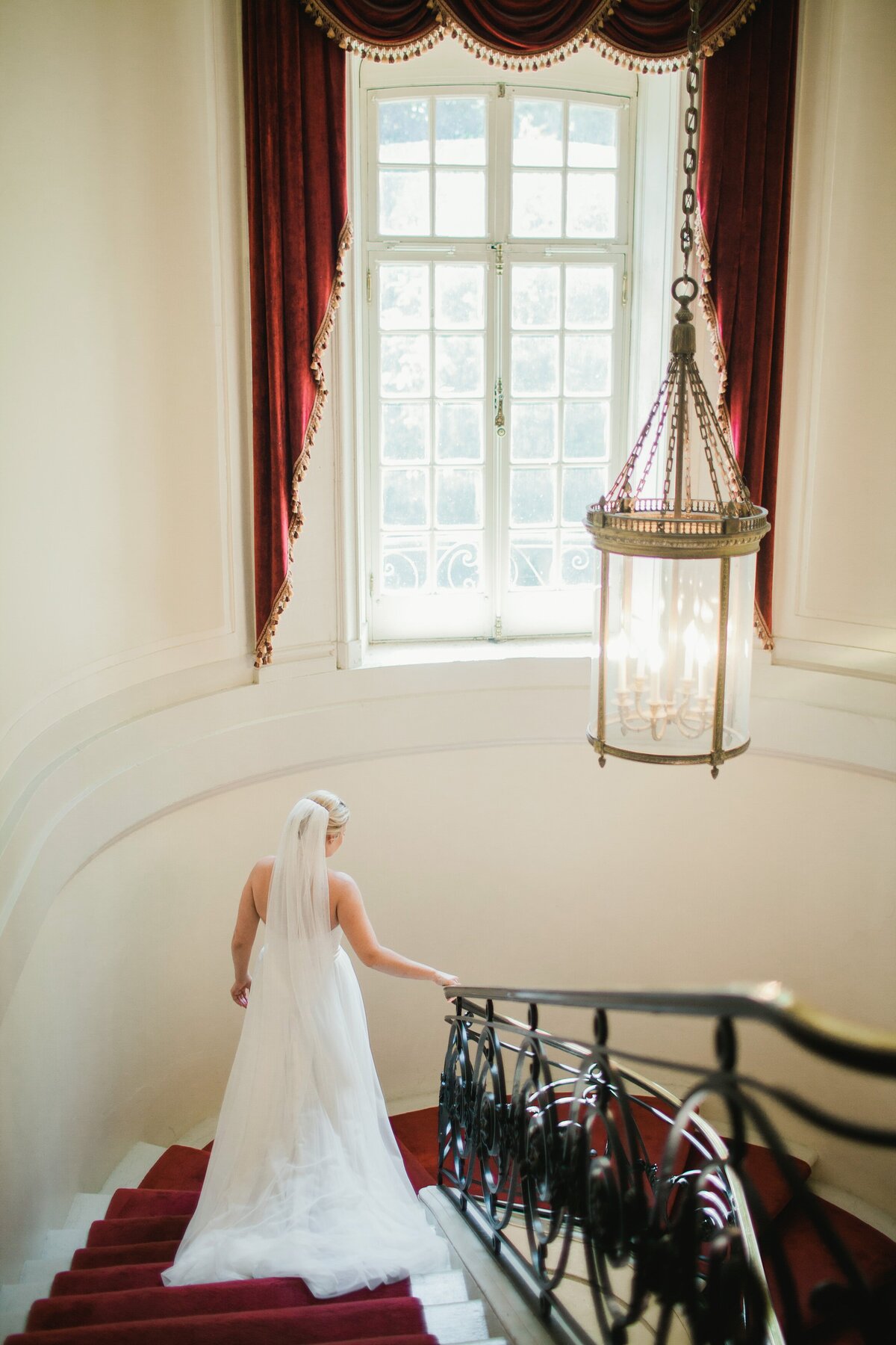 A wedding at Glen Manor House in Portsmouth, RI - 10