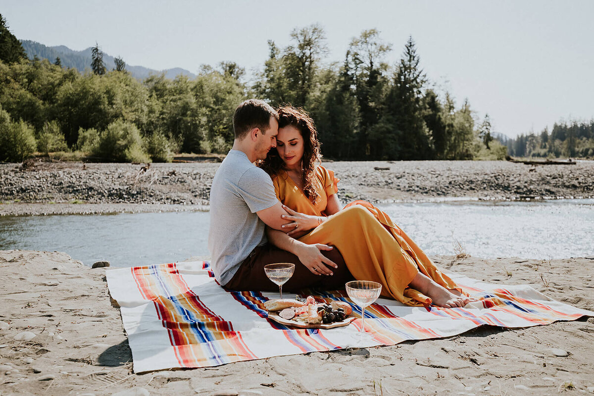 adventure wedding with a picnic