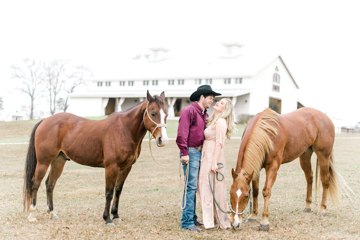 The White Magnolia Engagement Session-10