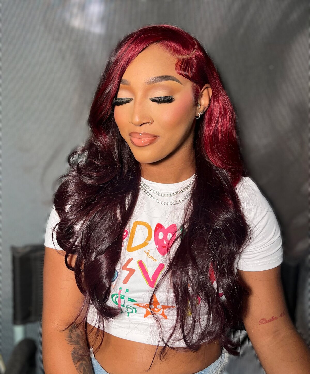 Facetune_04-12-2024-12-58-18