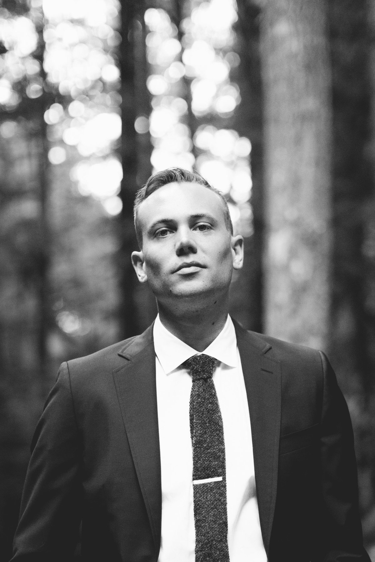 Groom portrait by destination elopement photographer Rebecca Cerasani