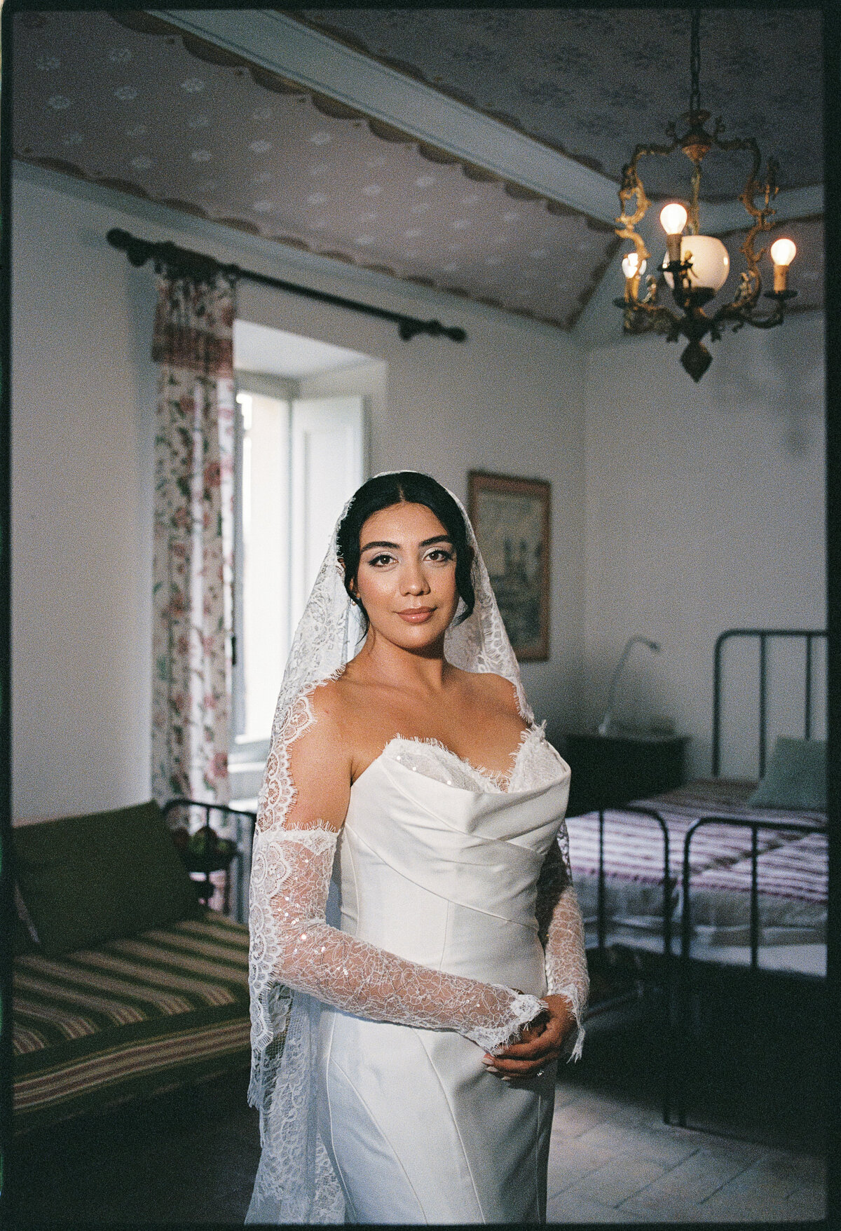 AriahJadePhoto-Hummels-GettingReady-8