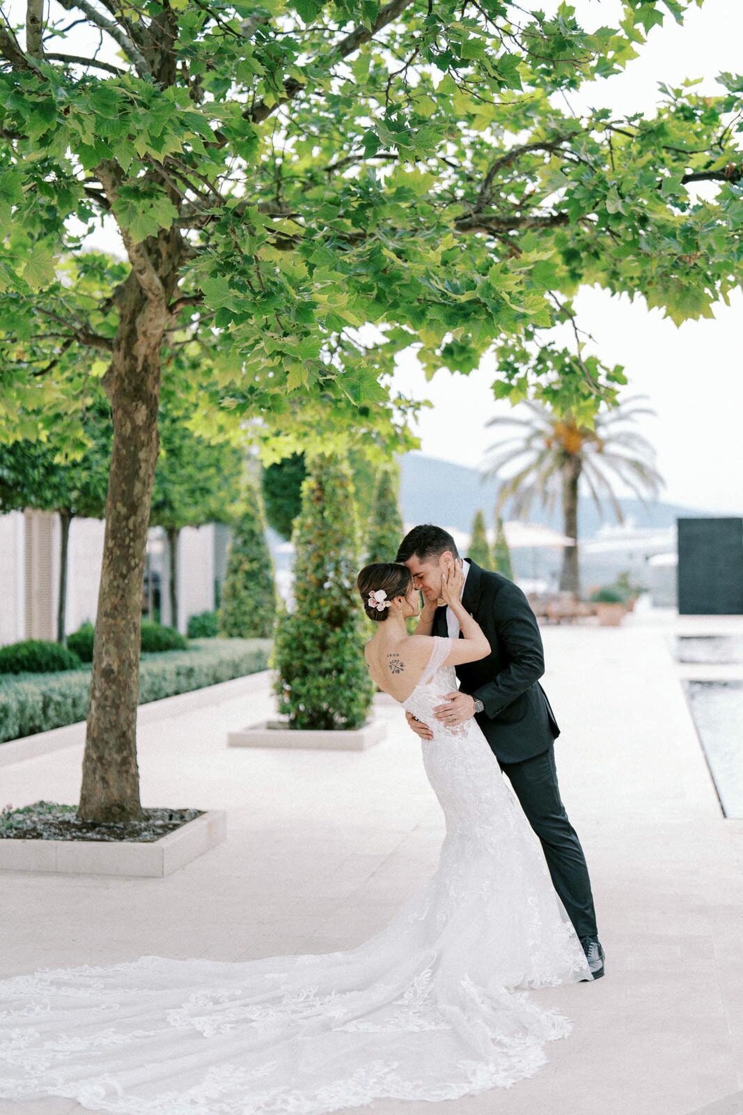 W7-Wedding-Photos-Emily-and-Michael-2024-05-26-2500px-1134