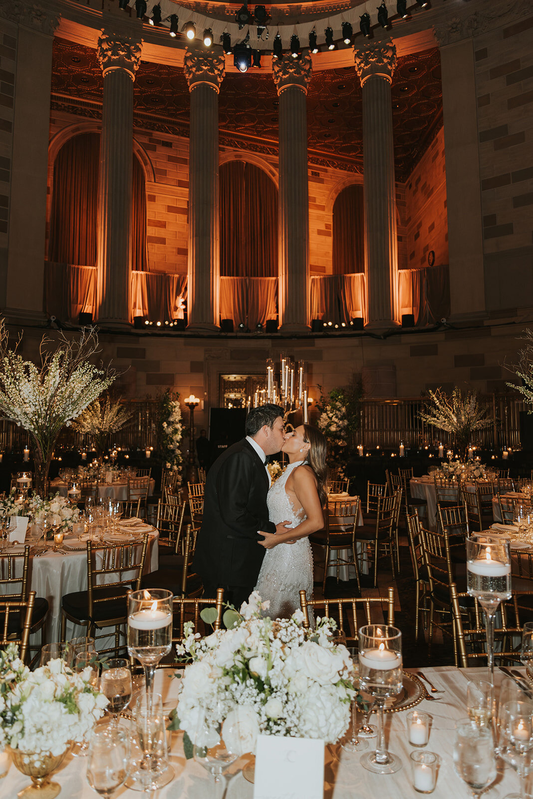 CORRIE-ZACH-NYC-WINTER-WEDDING-AT-GOTHAM-HALL_PHOTOS_BY_MARIA_B_LUNG_0389