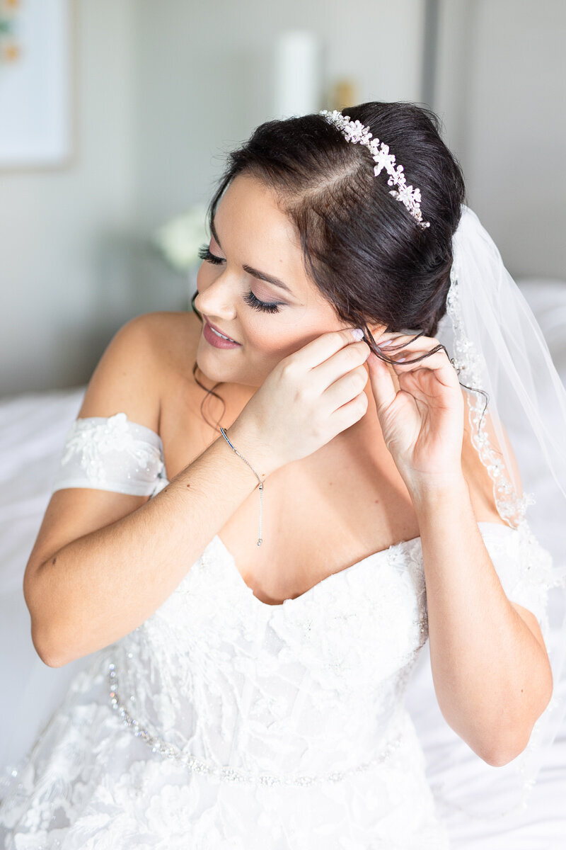 Raquel and Marc Omni Championsgate wedding  | Orlando Wedding Photographer | Images by Amalie Orrange Photography-12