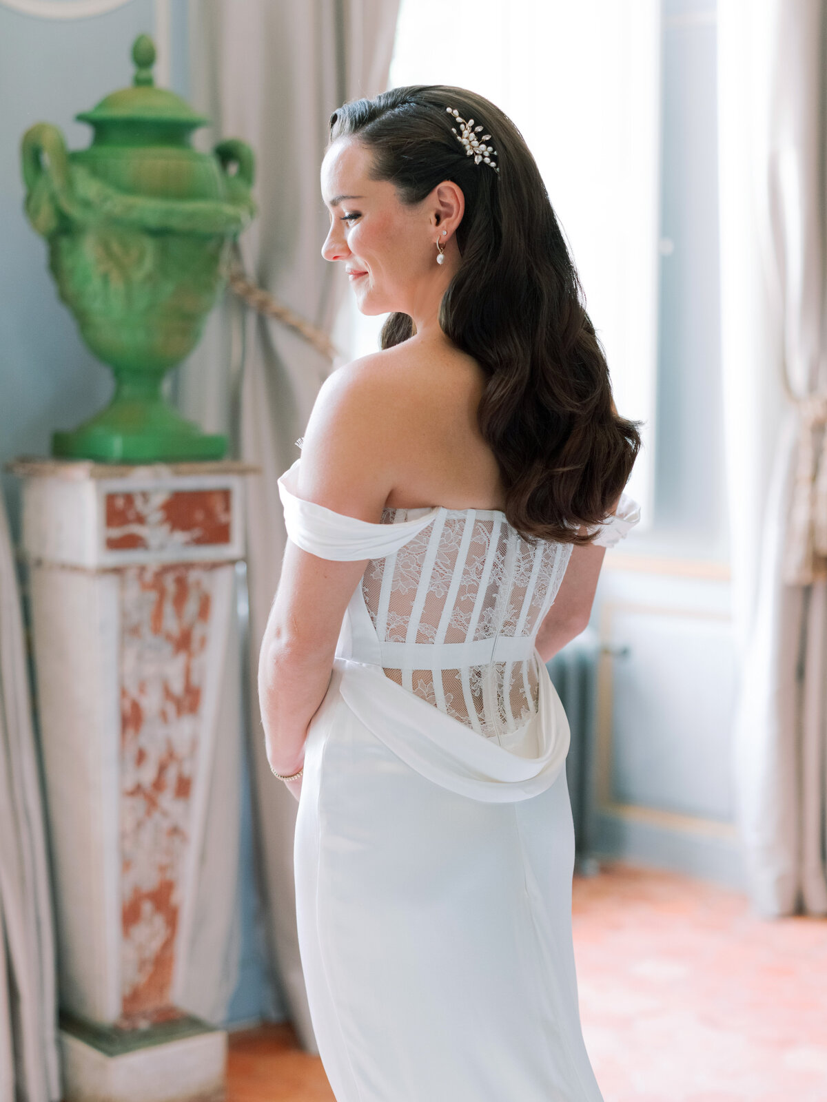 Jennifer Fox Weddings American wedding planning & design agency in Provence, crafting luxury weddings at Château de Fonscolombe sophieeptonphotographyjordynrichardwedpreview-43