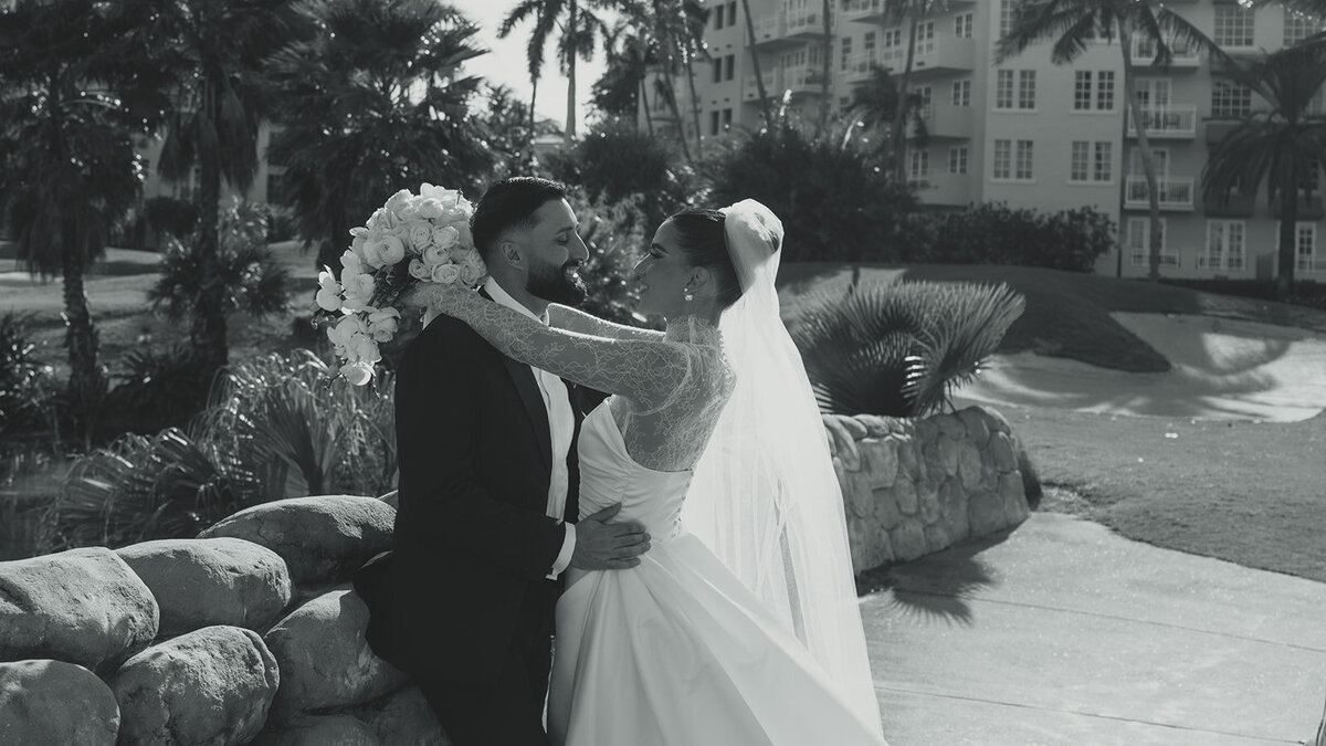 Bride & Groom Wedding Portraits JW Marriot Turnberry Miami Wedding Aileen Ayala Photography8878-3