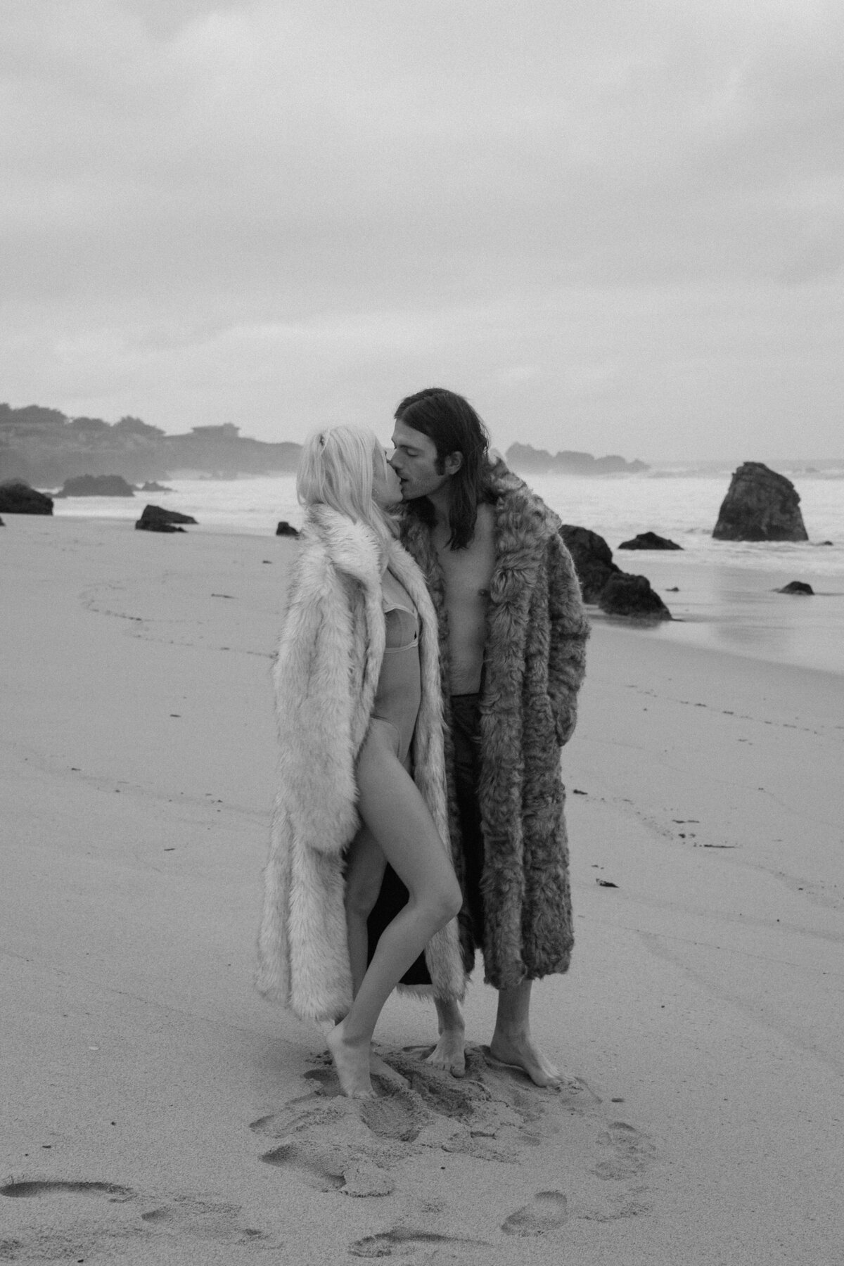 Big Sur lily valley couples sessoin-13