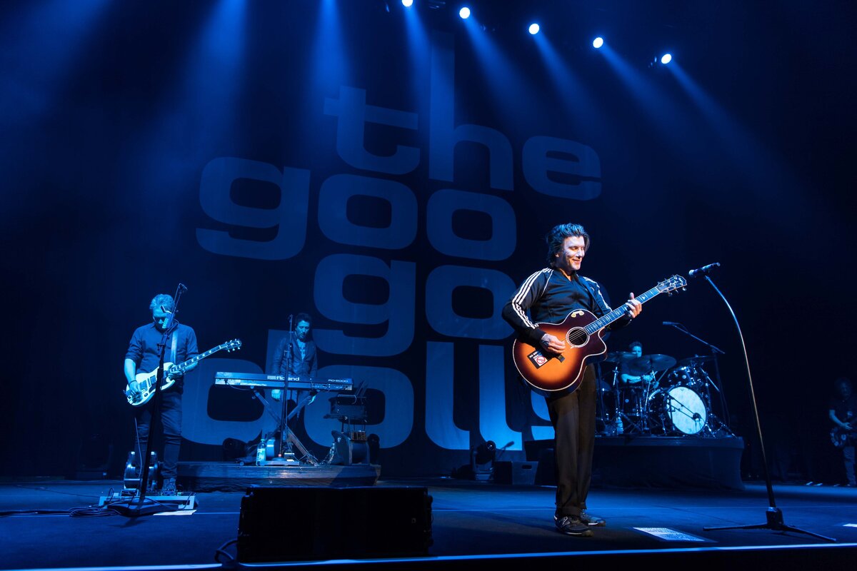 John Rzeznik with band on stage for performance in NYC