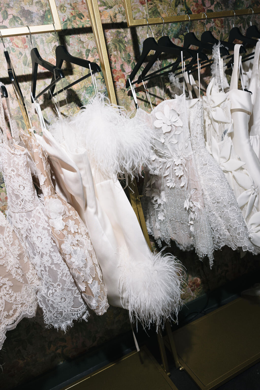 Bridal store with minis