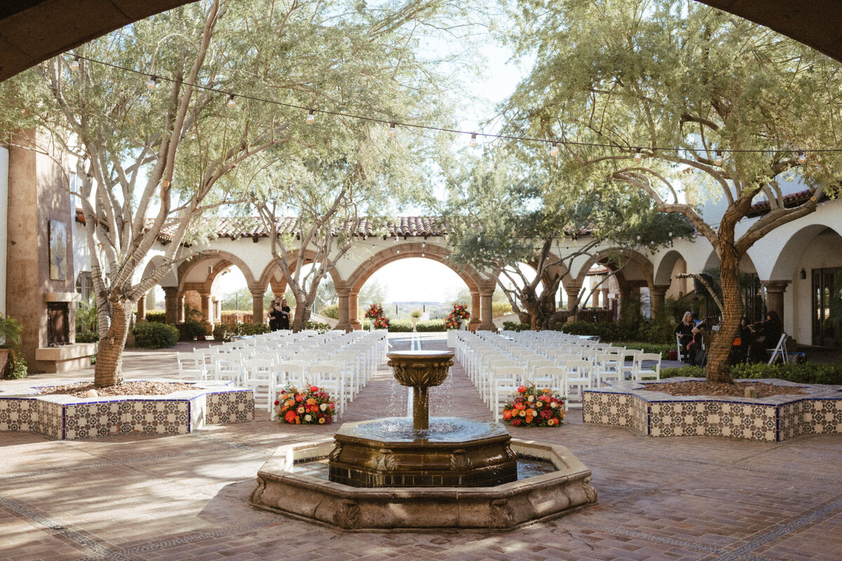 Sarah & Steven Wedding Sneak Peeks-40