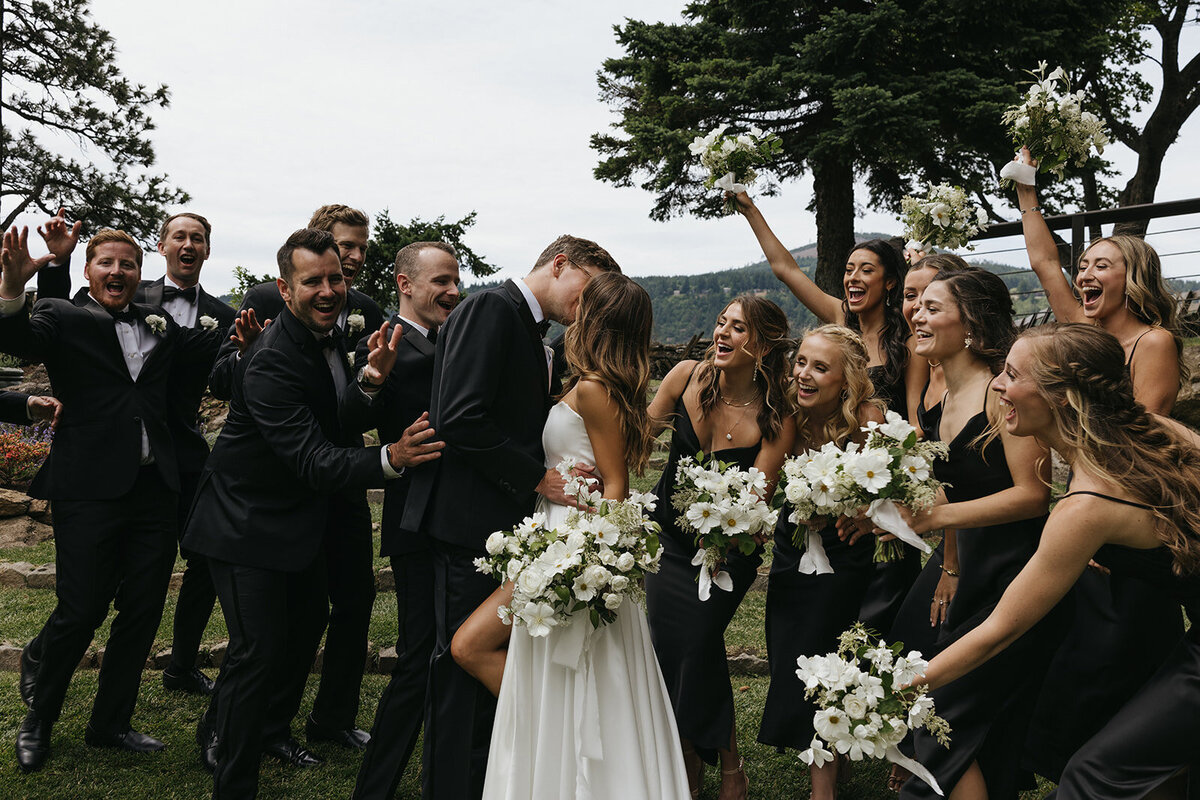 the-griffin-house-hood-river-wedding-photos-e+j-2792-2