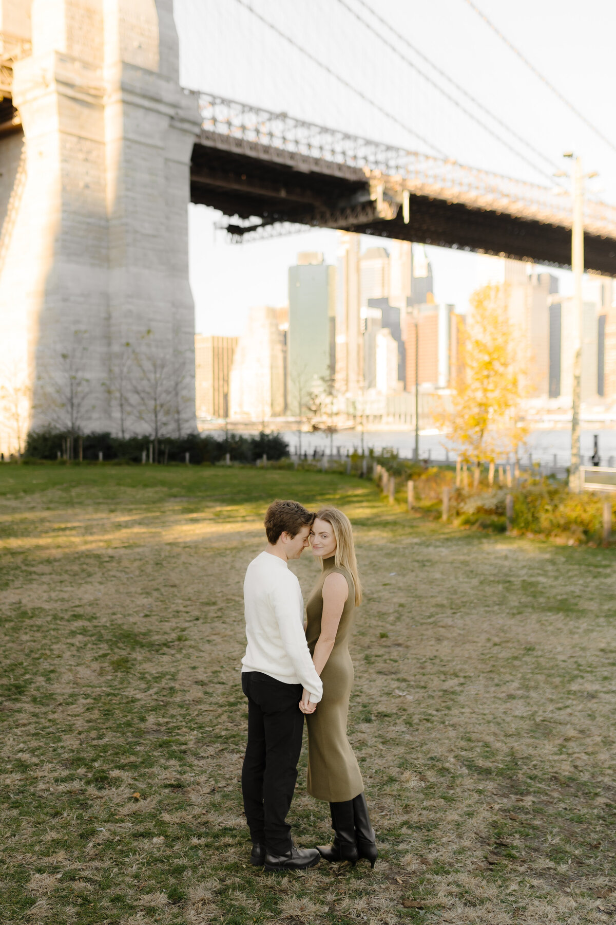 Brooklyn Bridge Engagement Photos 57