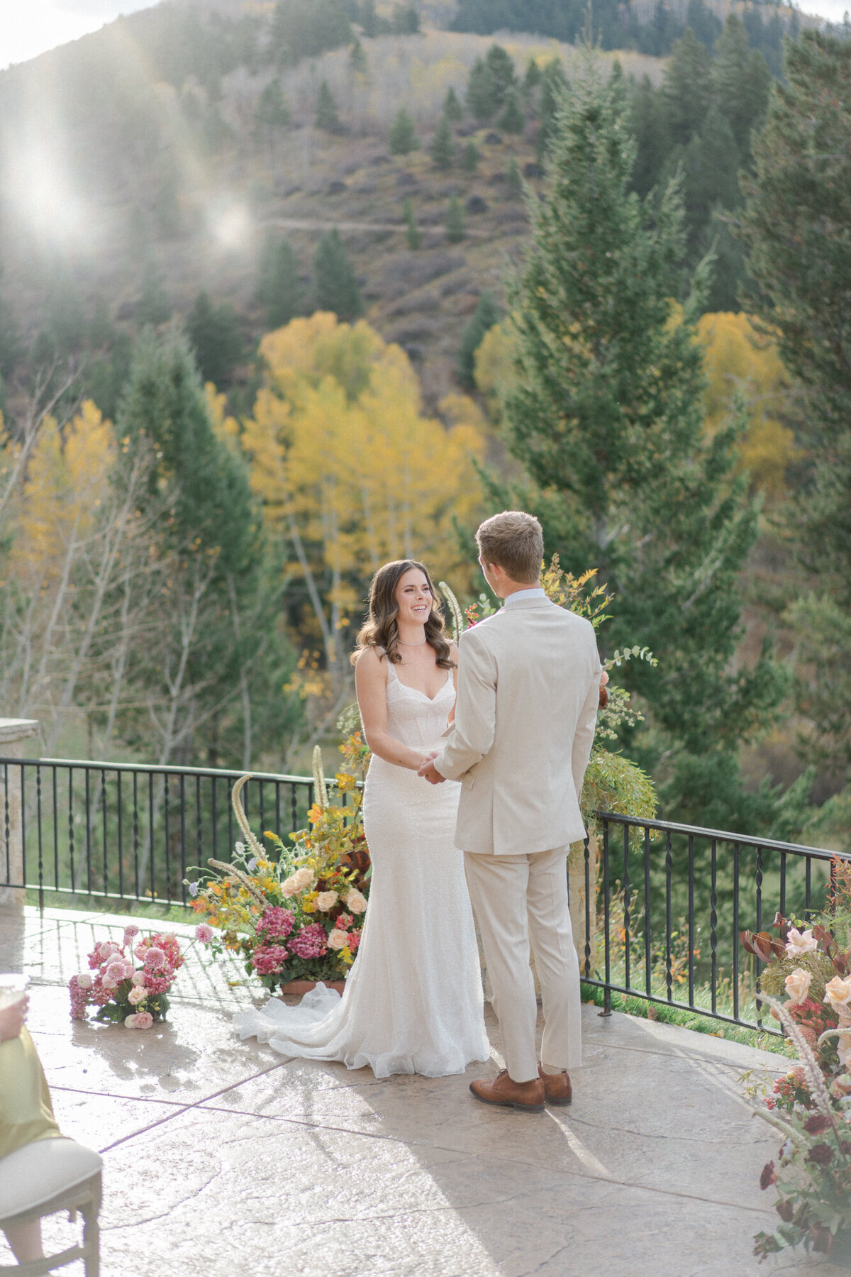 Beaver_Creek_Intimate_Wedding_MaryAnnCraddockPhotography_0055