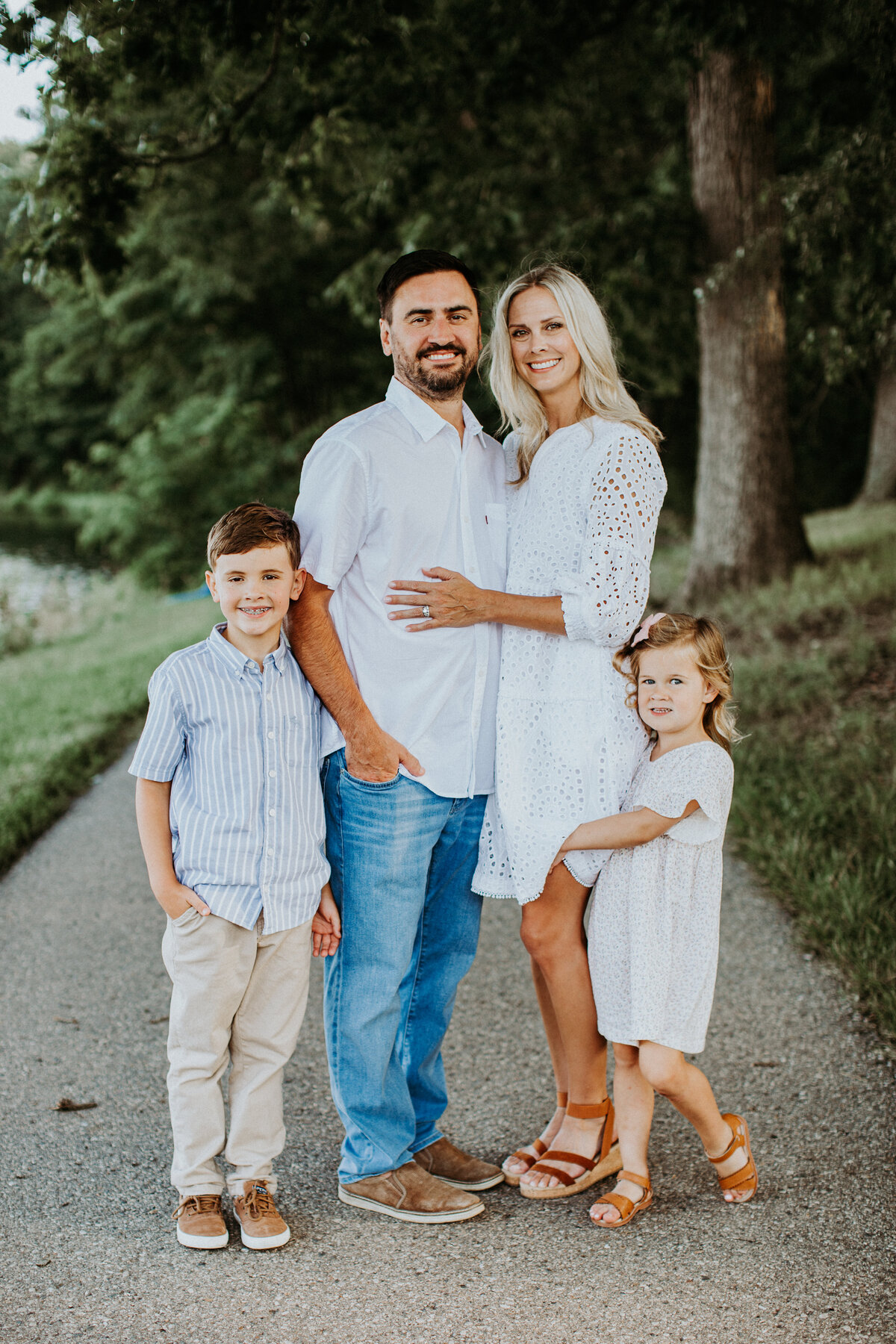 brighton-michigan-senior-photographer-anadalai-photography