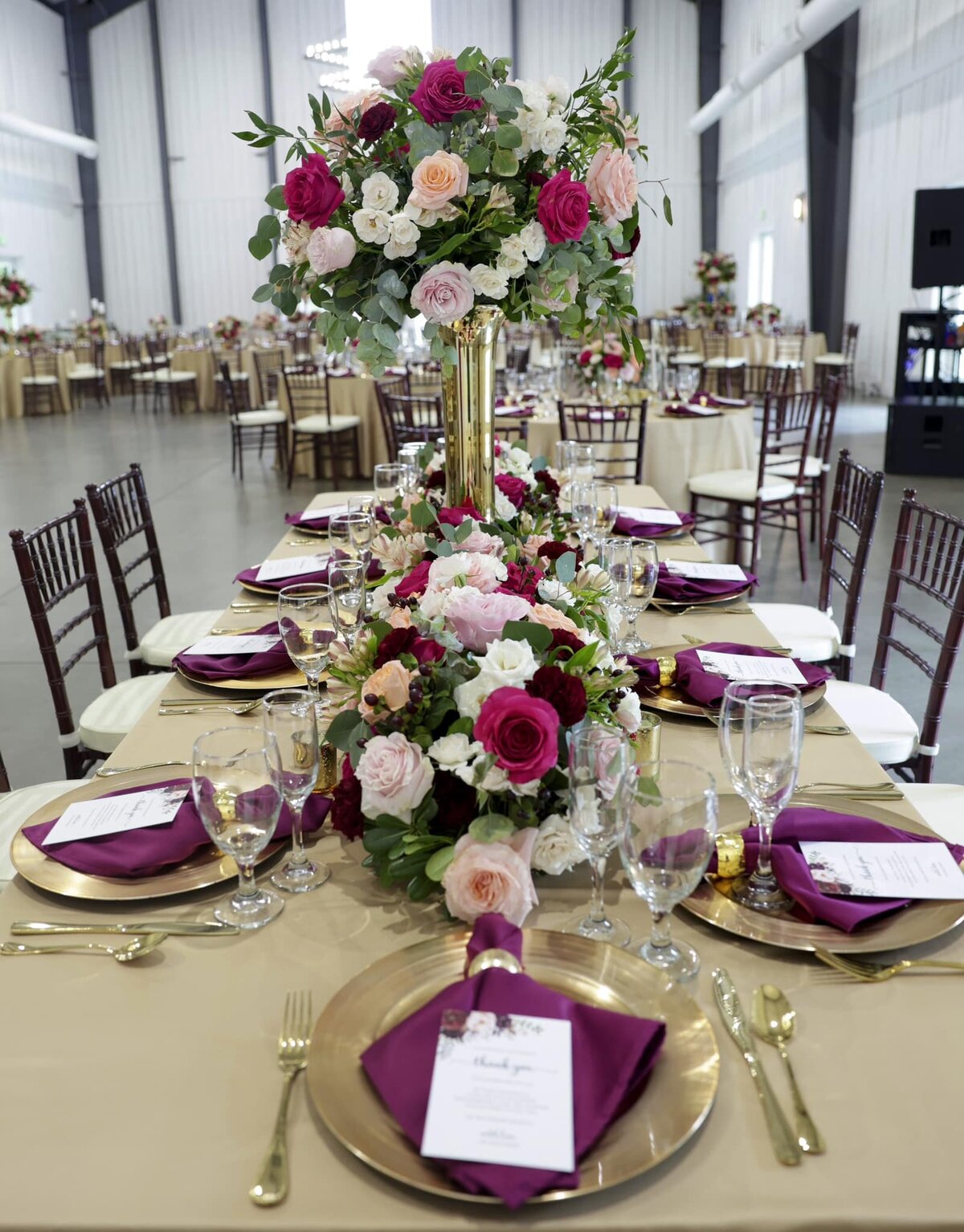 katelynn-connor-wedding-table